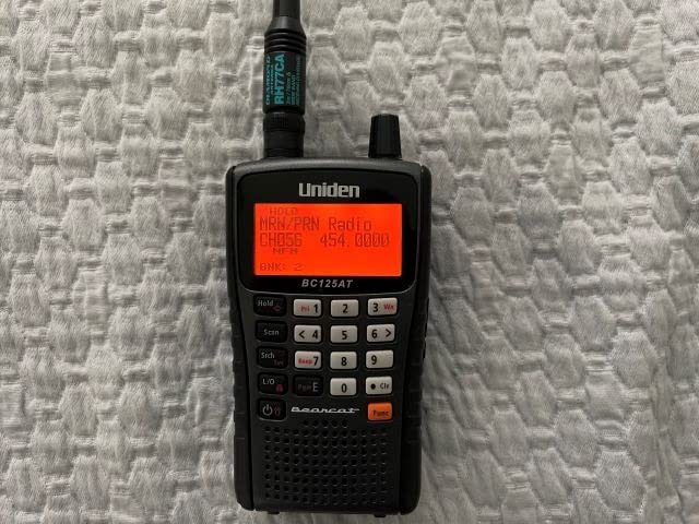 Uniden Bearcat BC125AT Handheld Scanner, 500-Alpha-Tagged Channels, Close Call Technology, PC Programable, Aviation, Marine, Railroad, NASCAR, Racing, and Non-Digital Police/Fire/Public Safety customer photo 1