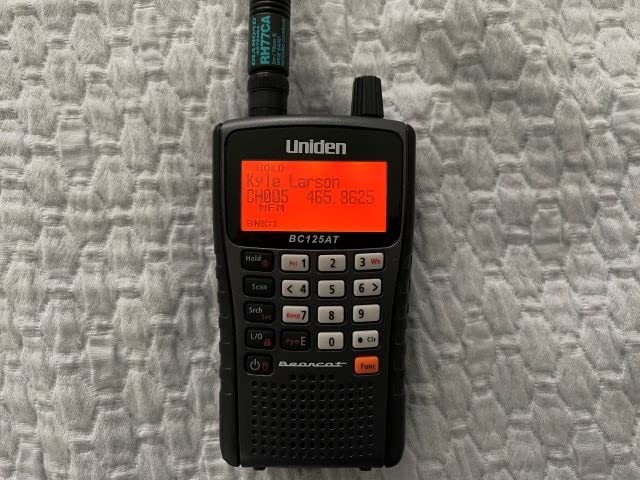 Uniden Bearcat BC125AT Handheld Scanner, 500-Alpha-Tagged Channels, Close Call Technology, PC Programable, Aviation, Marine, Railroad, NASCAR, Racing, and Non-Digital Police/Fire/Public Safety customer photo 2