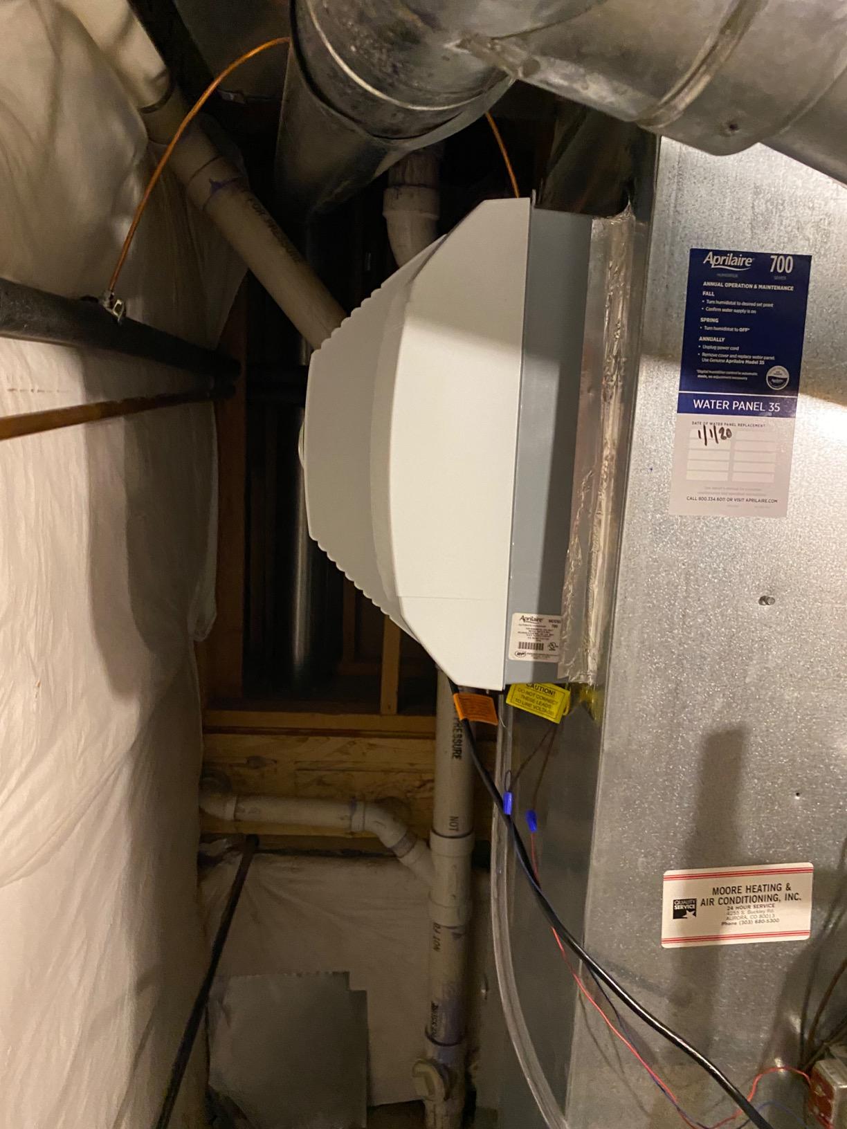 AprilAire 700 Whole-House Humidifier, Automatic Fan Powered Furnace Humidifier, Large Capacity Whole-House Humidifier for Homes up to 5,300 Sq. Ft. customer photo 2