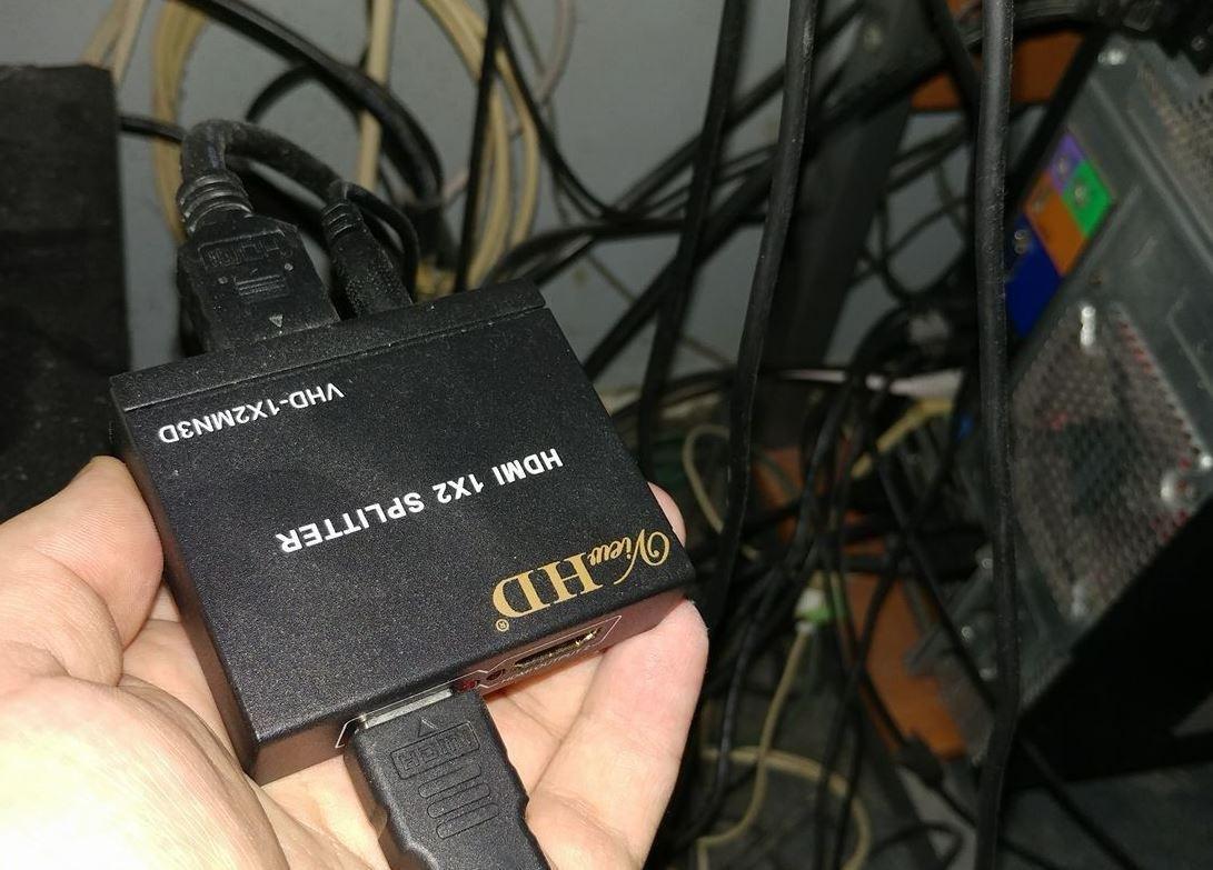 Elgato HD60 Pro 1080p60 Capture and Passthrough, PCIe Capture Card, Low-Latency Technology, PS5, PS4, Xbox Series X/S, Xbox One customer photo 2