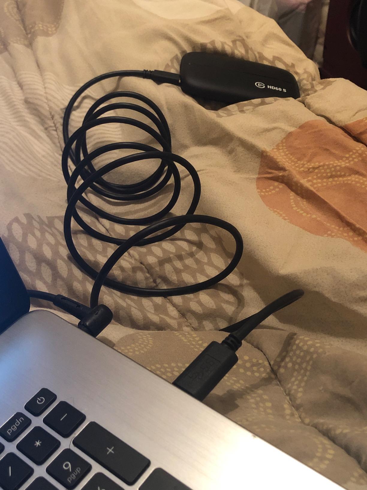 Elgato HD60 S External Capture Card, Stream and Record in 1080p60 with ultra-low latency on PS5, PS4/Pro, Xbox Series X/S, Xbox One X/S, in OBS, Twitch, YouTube, works with PC/Mac customer photo 1