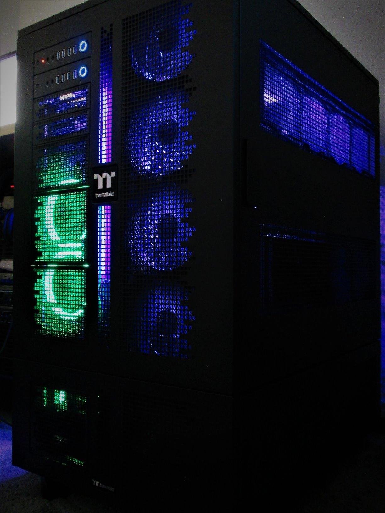 Thermaltake Core W200 Dual System Capable Extreme Water Cooling XL-ATX Fully Modular/Dismantle Stackable Tt Certified Super Tower Computer Case CA-1F5-00F1WN-00 customer photo 1