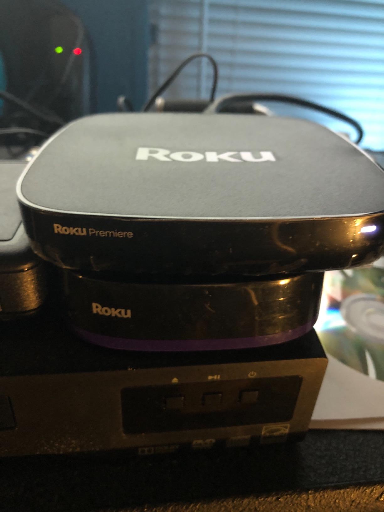 Roku Premiere - HD and 4K UHD Streaming Media Player customer photo 2