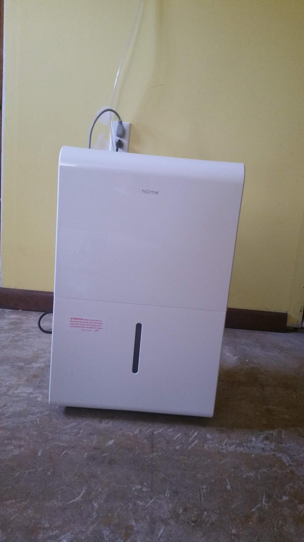hOmeLabs Dehumidifier 7,000 Sq Ft 50 Pint (MAX 120 Pint at 95°F, 90% RH) | WIFI + Upgraded Advanced Humidity & Moisture Control, Quiet, Efficient, Auto Shut-off, Ideal for Home, Basement, Office customer photo 1