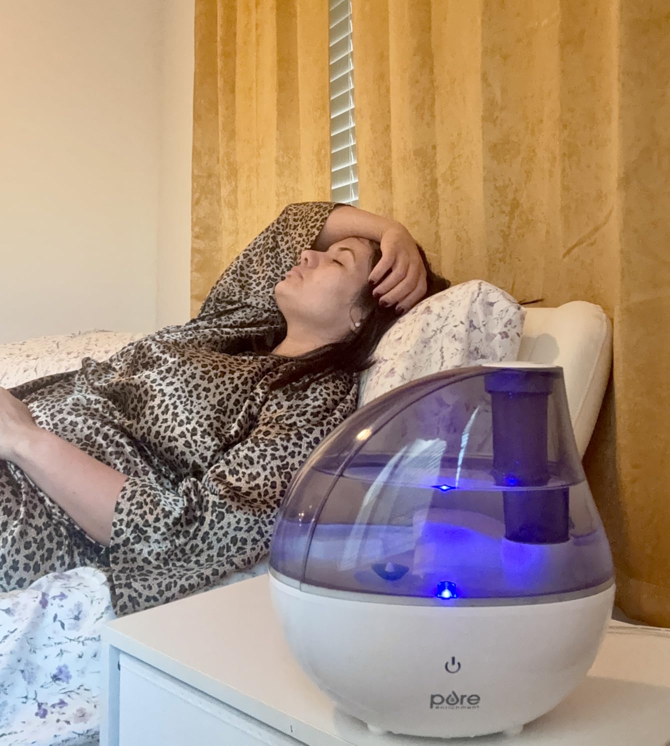 Pure Enrichment MistAire Ultrasonic Cool Mist Humidifier | For Bedroom, Office, Nursery & More, Runs Up to 25 Hours, Whisper-Quiet Operation, Night Light, & Auto Shut-Off (Silver) customer photo 2
