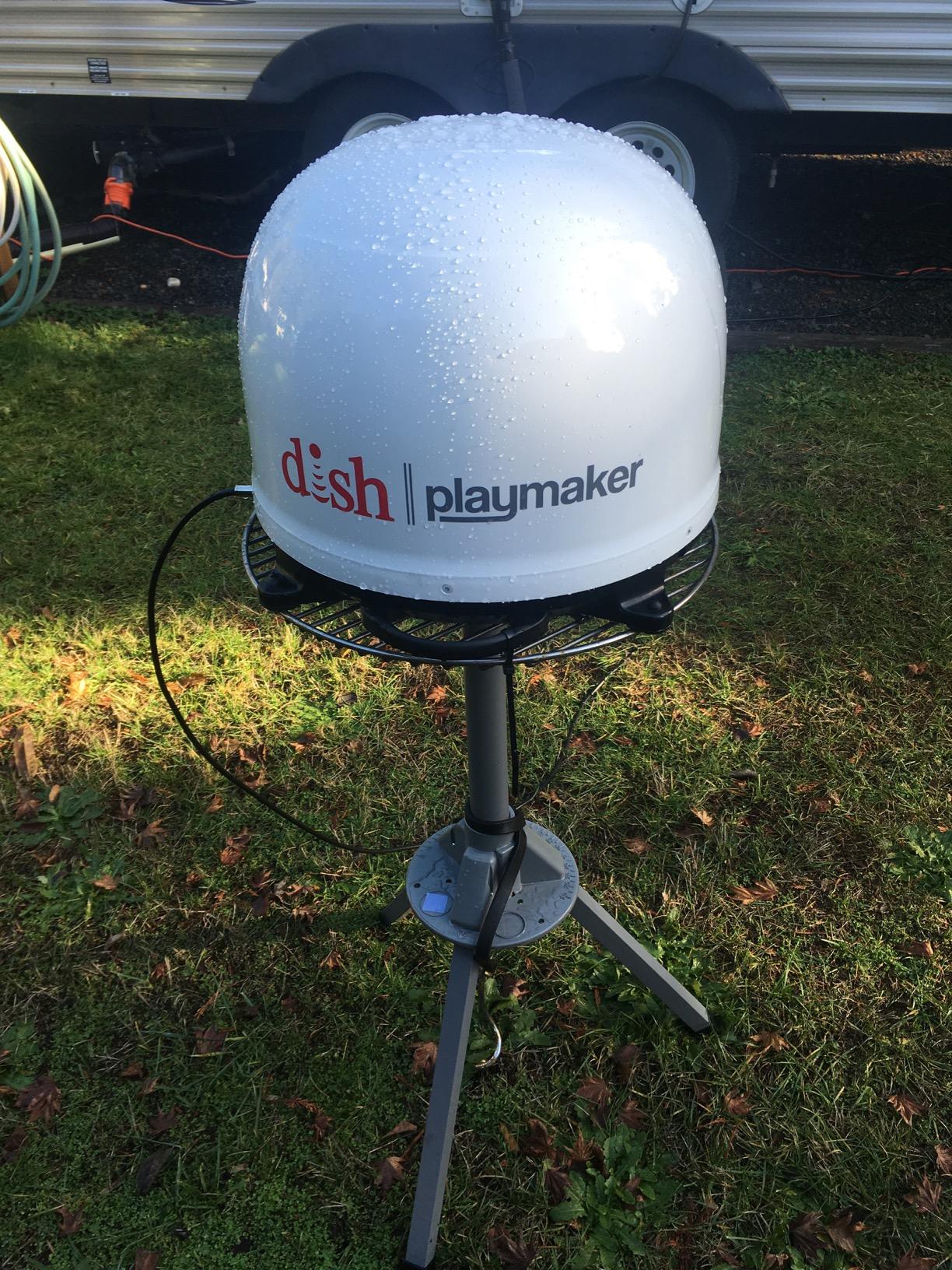 Winegard PL-7000 Dish Playmaker - Portable Automatic Satellite Antenna for Dish HD Solo Receivers - 25' Coax Outdoor TV Reception - for RV, Camping, & Tailgating - White customer photo 1