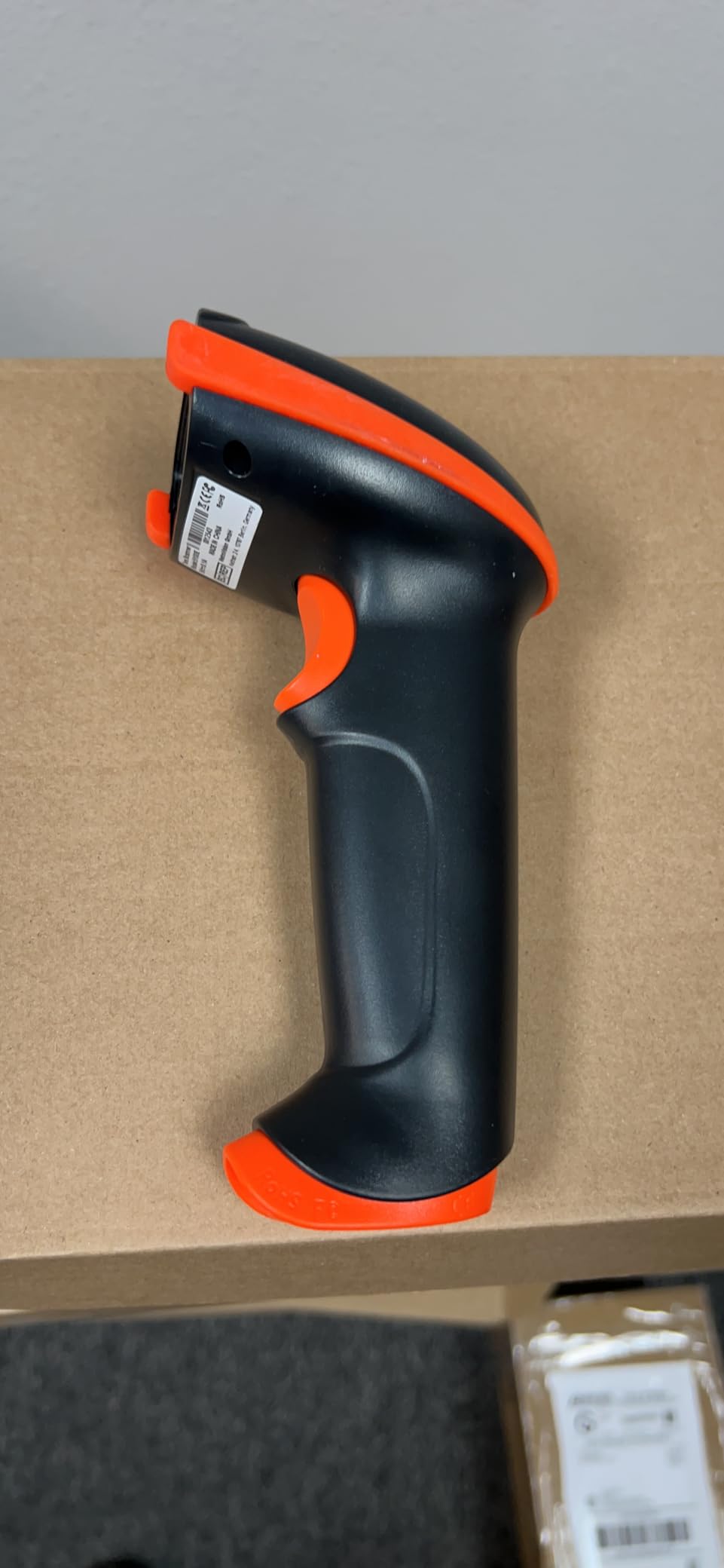 Tera Barcode Scanner Wireless 1D Laser Cordless Barcode Reader with Battery Level Indicator, Versatile 2 in 1 2.4Ghz Wireless and USB 2.0 Wired customer photo 1