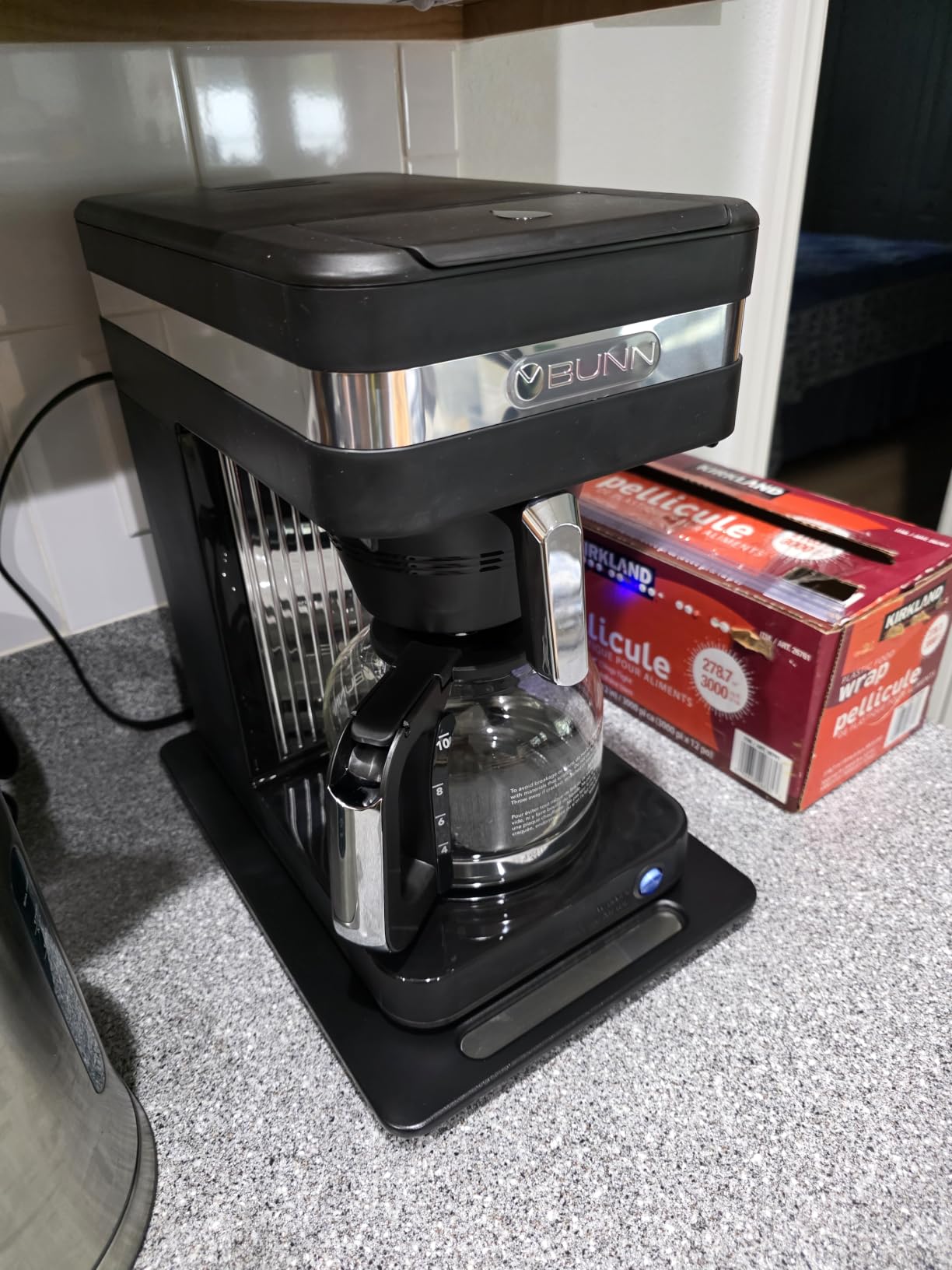BUNN CSB2B Speed Brew Elite 10-Cup Coffee Maker, Black/SST customer photo 1