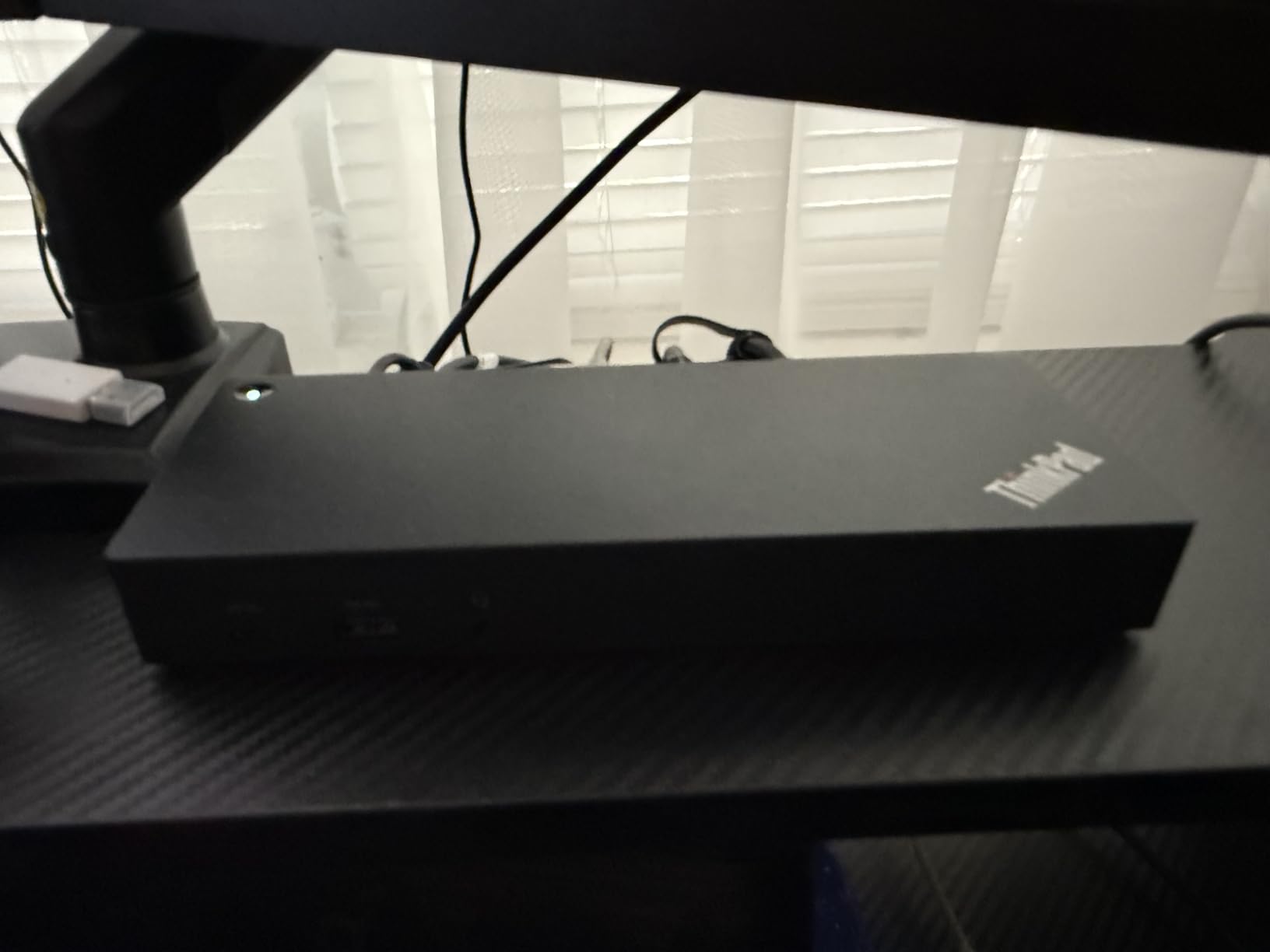 Lenovo ThinkPad Hybrid USB-C with USB-A Dock US (40AF0135US) customer photo 2
