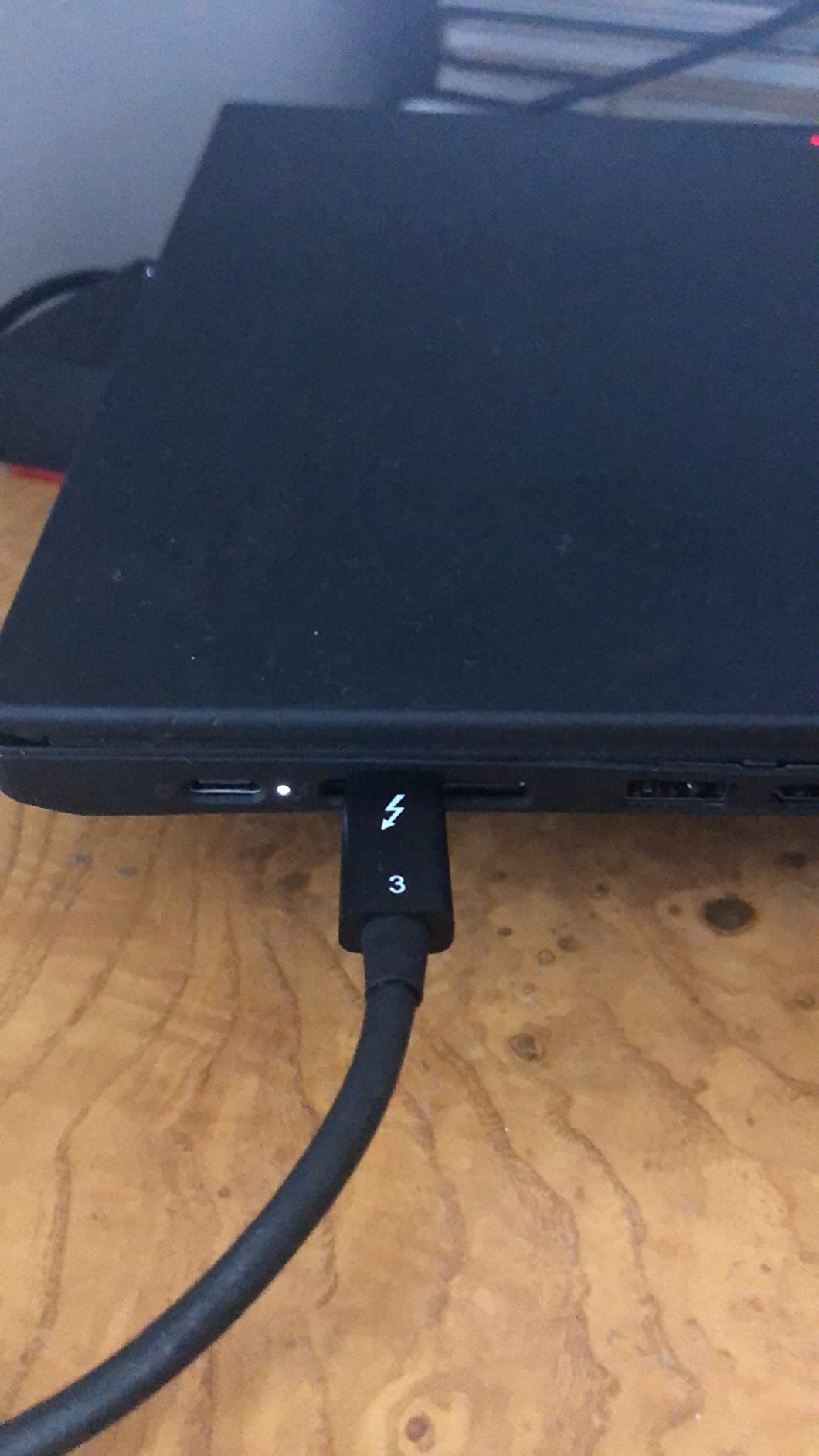 Lenovo USA ThinkPad Thunderbolt 3 Dock Gen 2 135W (40AN0135US) Dual UHD 4K Display Capability, 2 HDMI, 2 DP, USB-C, USB 3.1, Black customer photo 2
