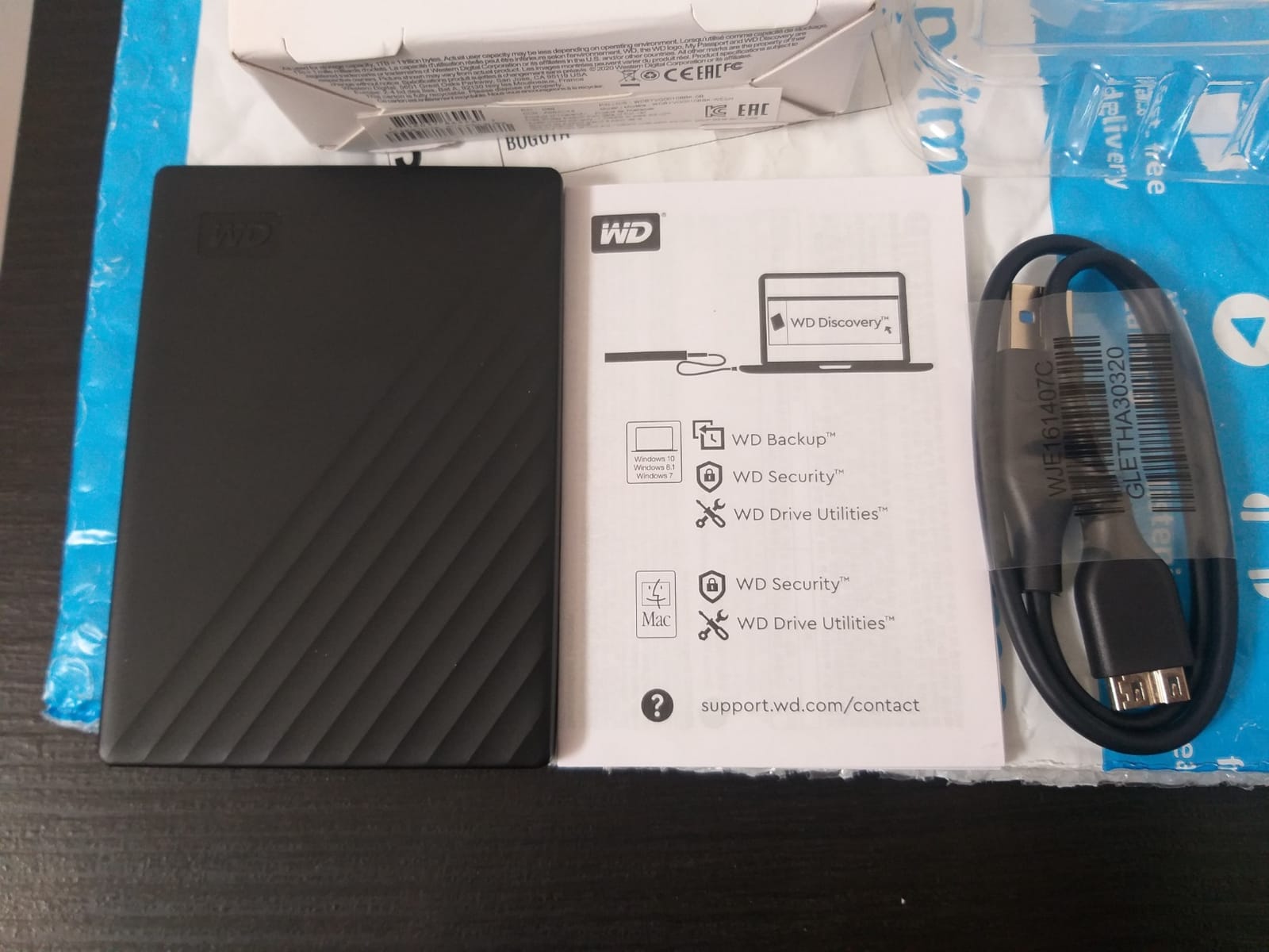 WD 1TB My Passport, Portable External Hard Drive, Black, backup software with defense against ransomware, and password protection, USB 3.1/USB 3.0 compatible - WDBYVG0010BBK-WESN customer photo 2