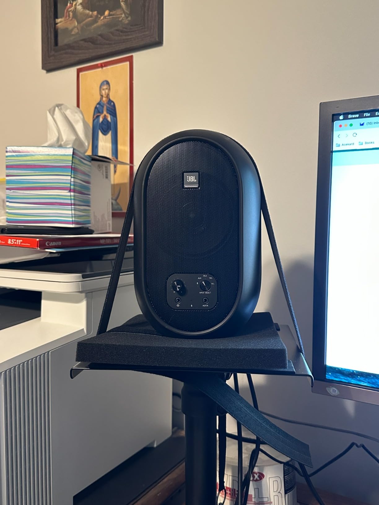 JBL Professional 1 Series 104-BT Compact Desktop Reference Monitors with Bluetooth, Black, Sold as Pair, 4.5-inch Speaker customer photo 2