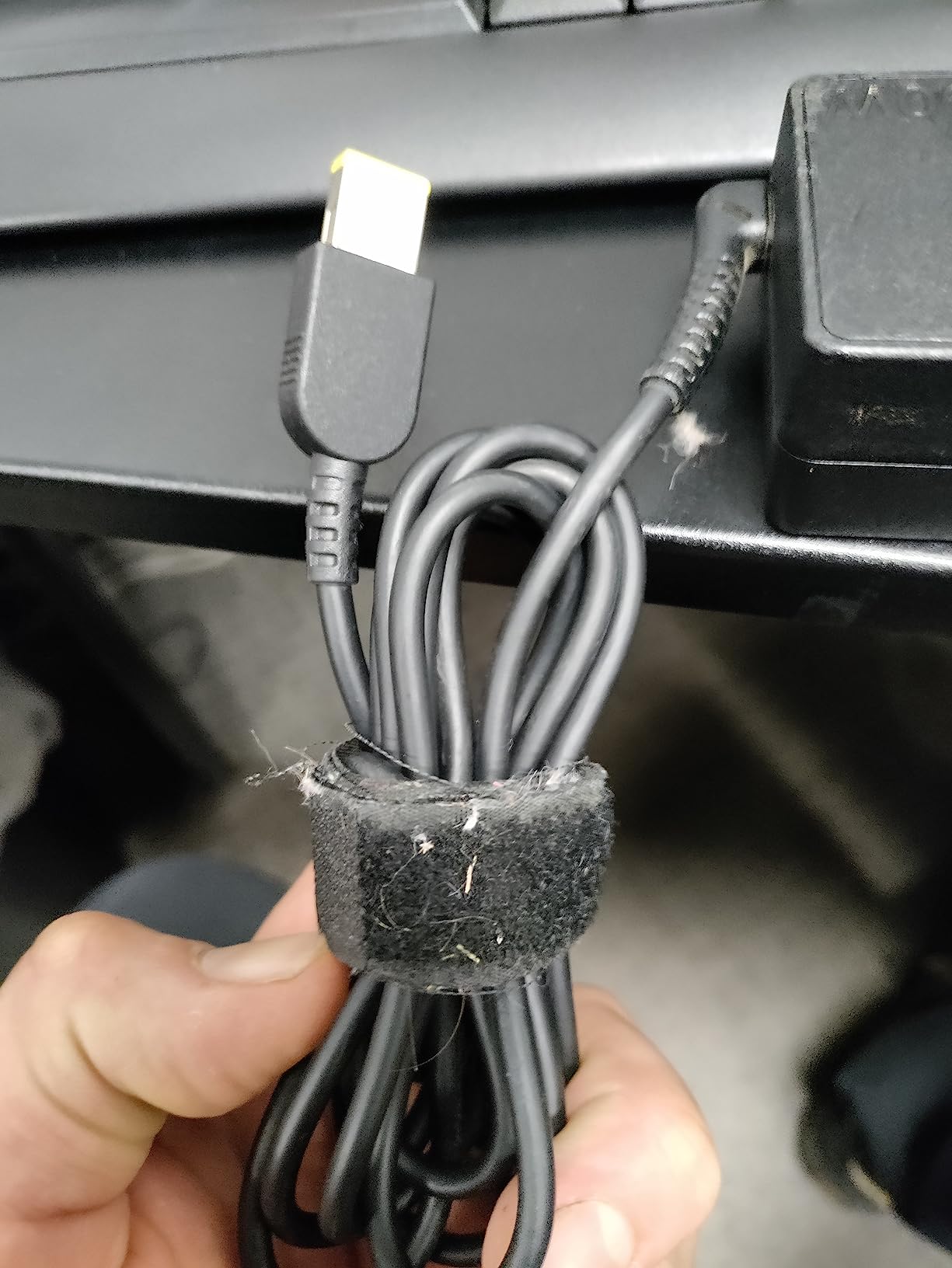Lenovo ThinkPad USB-C Dock Gen 2 (40AS0090) customer photo 1