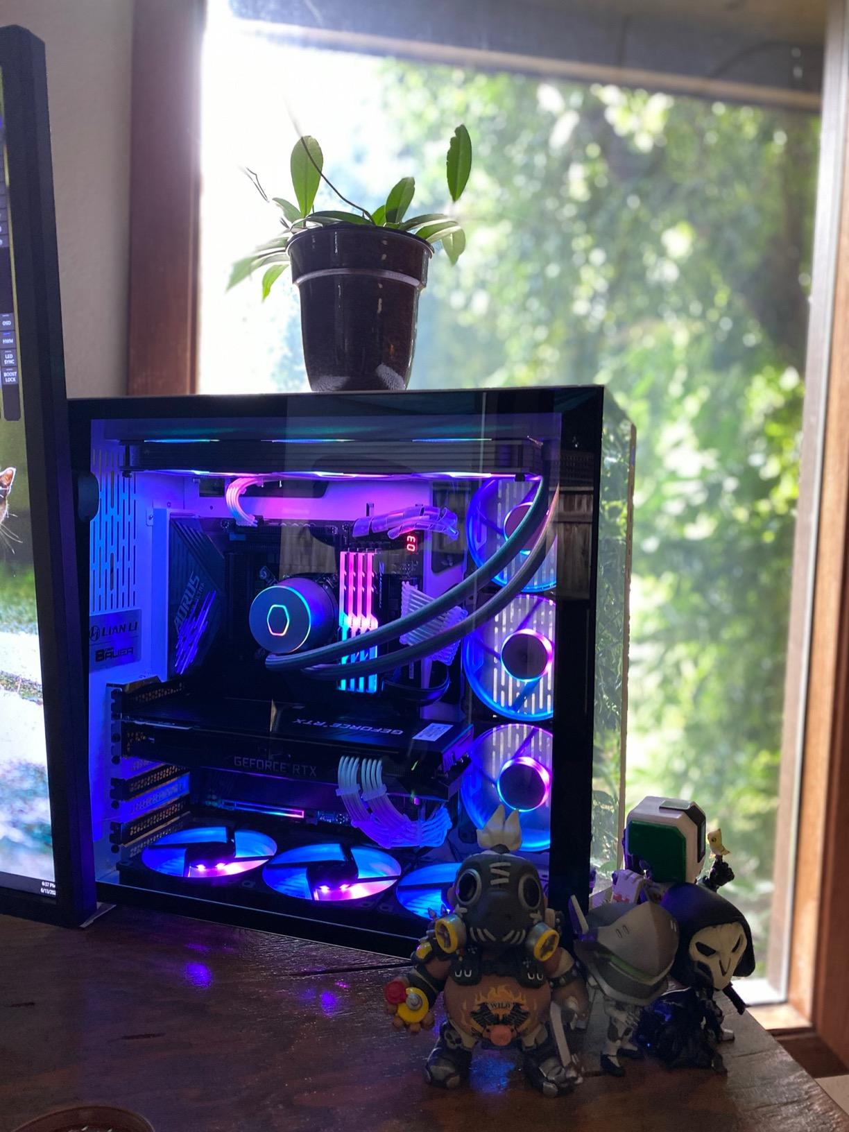Core i9-10900K Desktop Processor 10 Cores up to 5.3 GHz Unlocked LGA1200 (Intel 400 Series Chipset) 125W customer photo 2