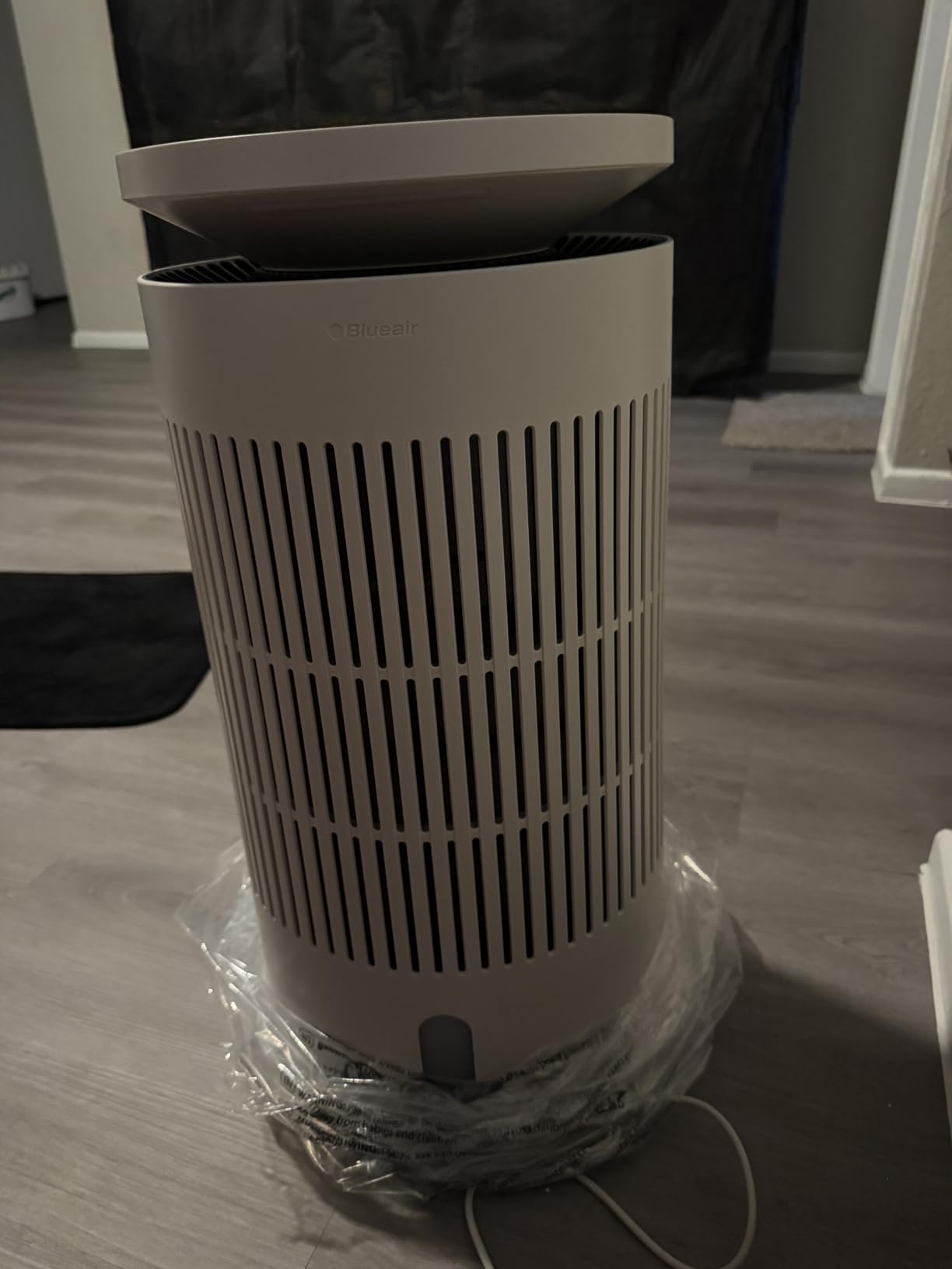 Blueair 2-in-1 Pro Air Purifier & Humidifier for Large Rooms, HEPASilent Removes 99.97% Allergens, Dust, Smoke, Up to 1,875 sq ft, Smart App, Skin-Hydration Mode, 360° InvisibleMist customer photo 1