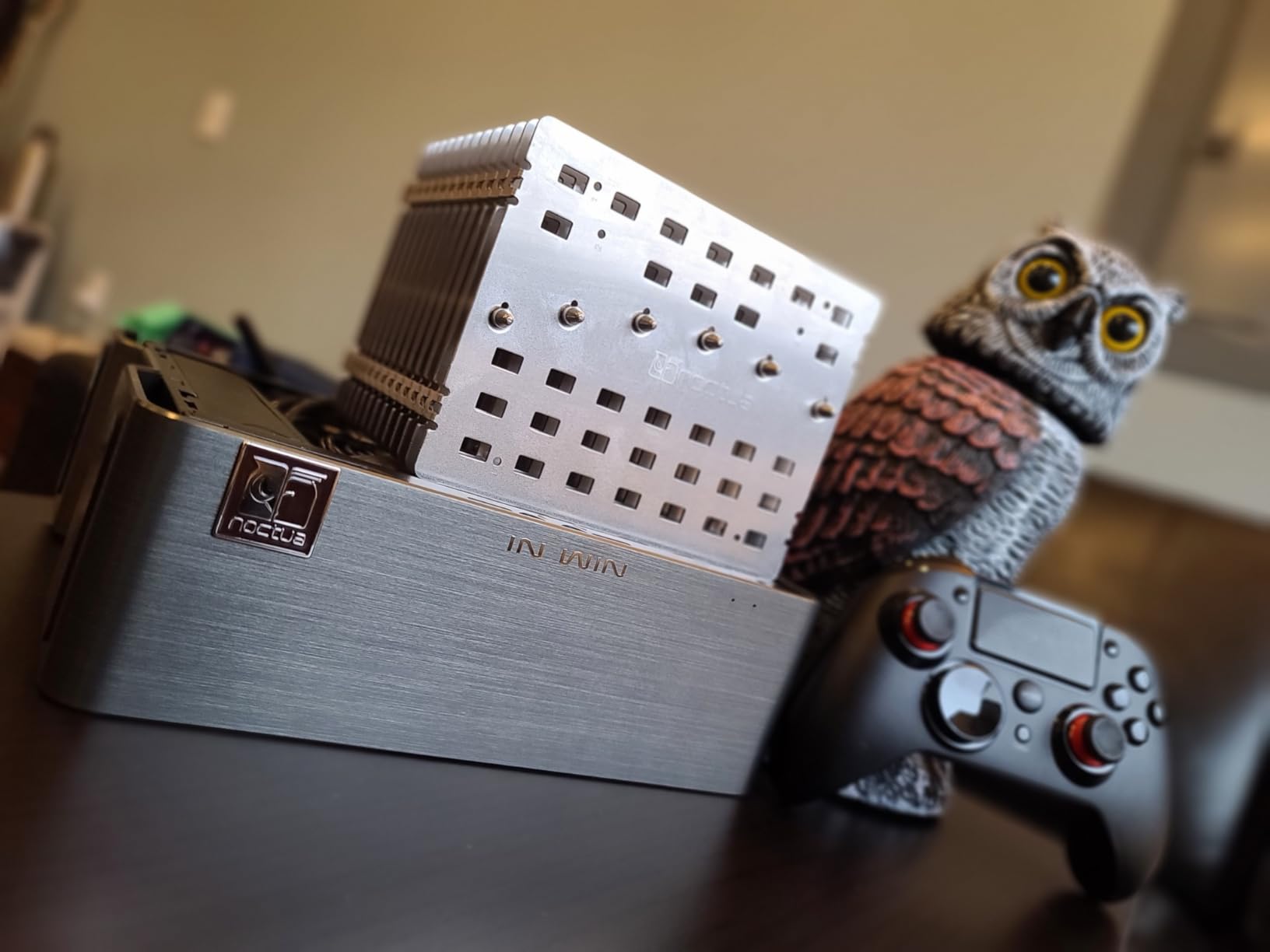 Noctua NH-P1, High-Performance Passive Fanless Silent CPU Cooler | 158mm Height, Zero Noise Cooling, 6 Heatpipes, For Intel and AMD, Excellent RAM and PCIe Compatibility, Rich Accessory Kit customer photo 2