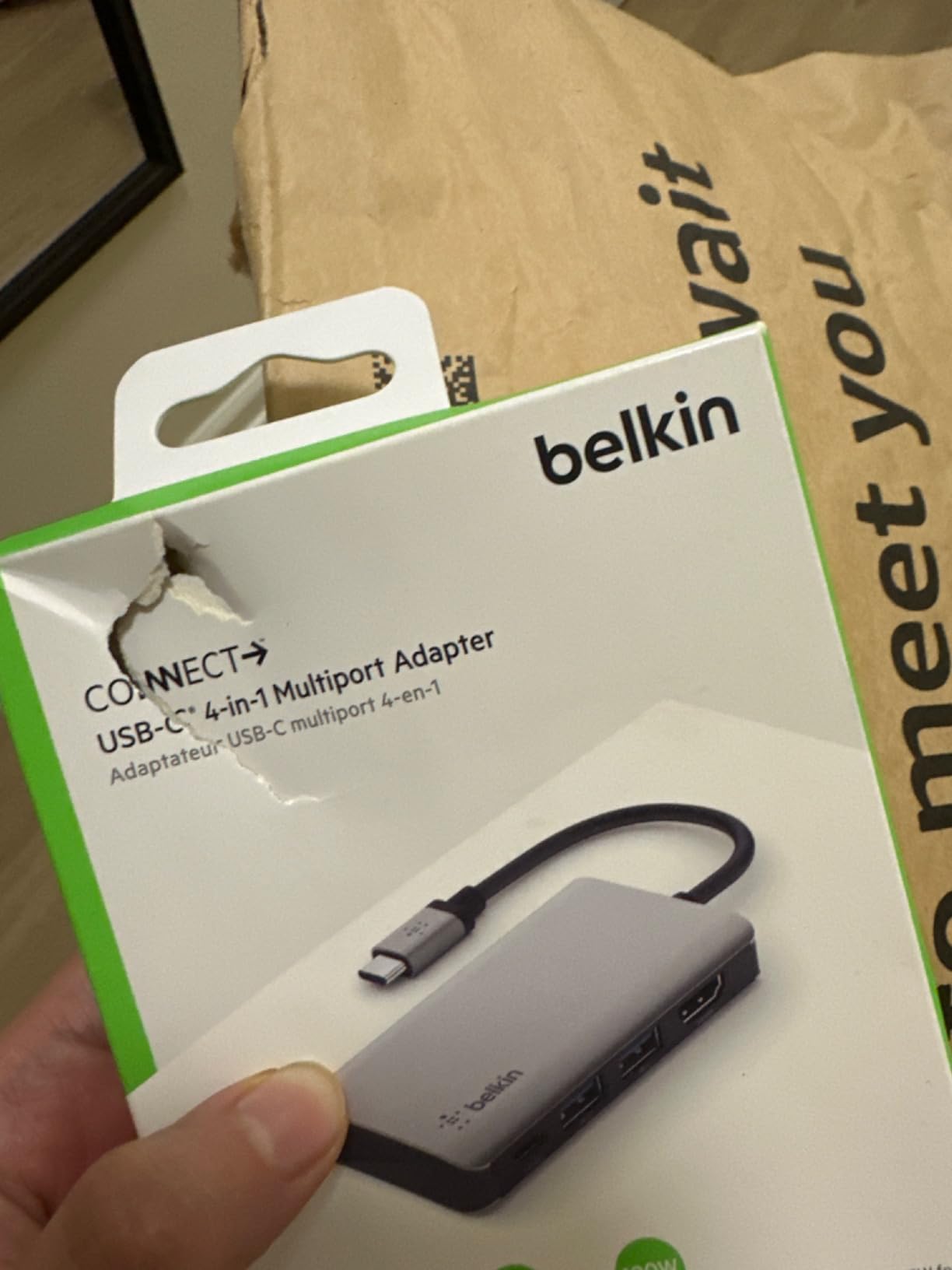 Belkin USB C Hub, 4-in-1 Multi-Port Laptop Dock with 4K HDMI, USB C Docking Station with 100 Watt Pass-Through Power Delivery, 2 X USB A Ports For MacBook Pro, Air, iPad Pro, Chromebook and More customer photo 2