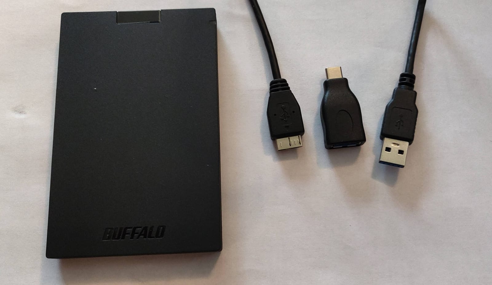 BUFFALO External SSD 1TB - Officially Licensed Product - Compatible with PS4 / PS5 Consoles / Windows / Mac - USB-C - USB-A - USB 3.2 (SSD-PG1.0U3B) customer photo 1