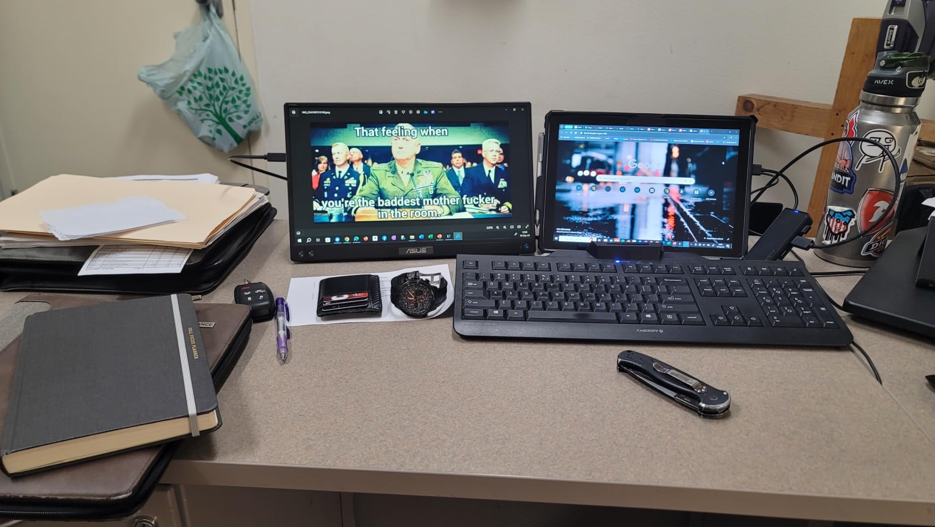 ASUS ZenScreen 15.6 Inch Portable Monitor - 1080P, Full HD, IPS, USB Type-C, Eye Care, Kickstand, for Laptop, PC, Phone, Console, Anti-Glare Surface, 3-Year Warranty - MB16ACV customer photo 2