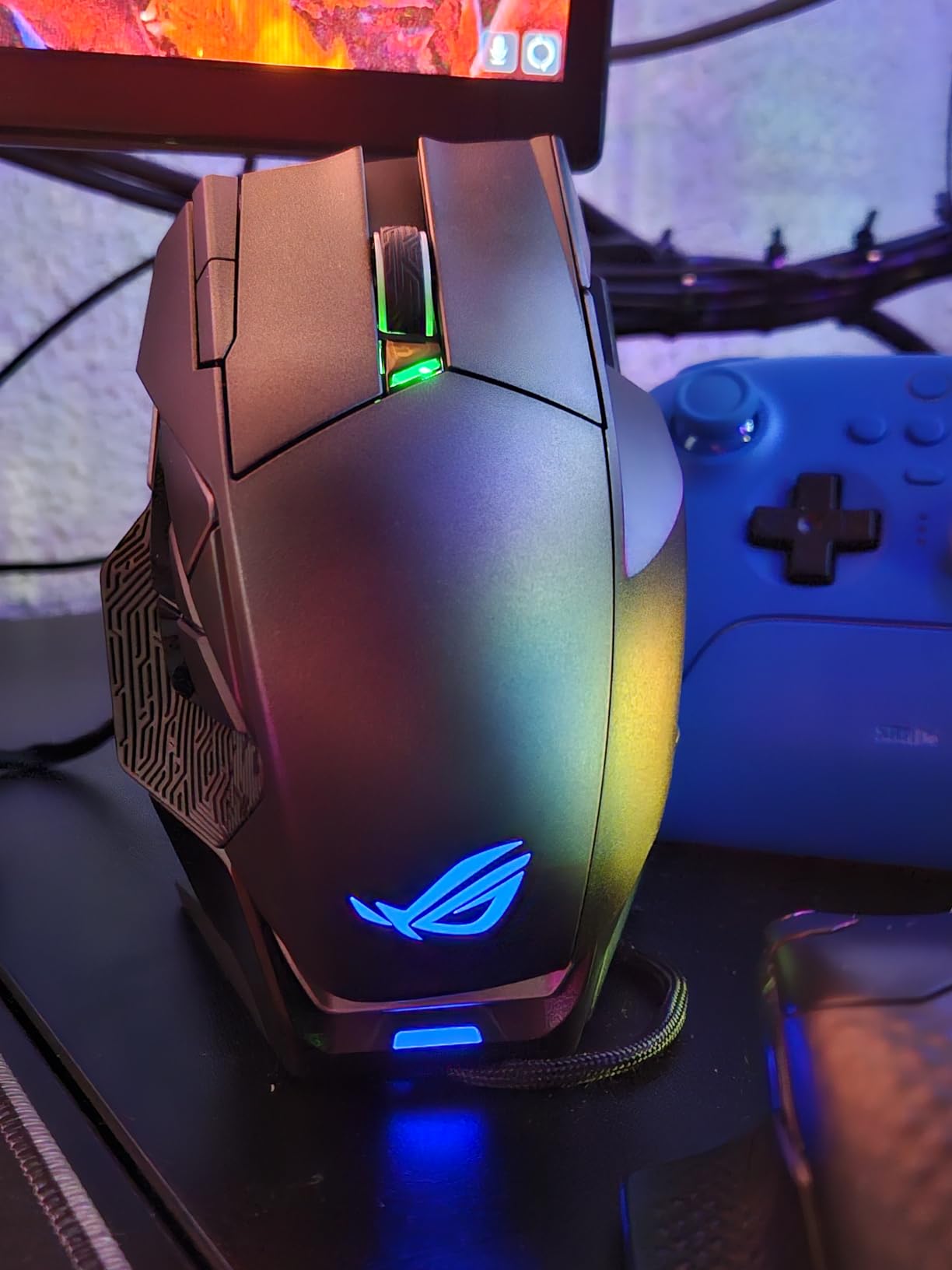 ASUS ROG Spatha X Wireless Gaming Mouse - MMO/MOBA Design, 12 Programmable Buttons, 19K DPI, up to 67Hr Battery, Magnetic Charging Dock, PC/Mac Support customer photo 2