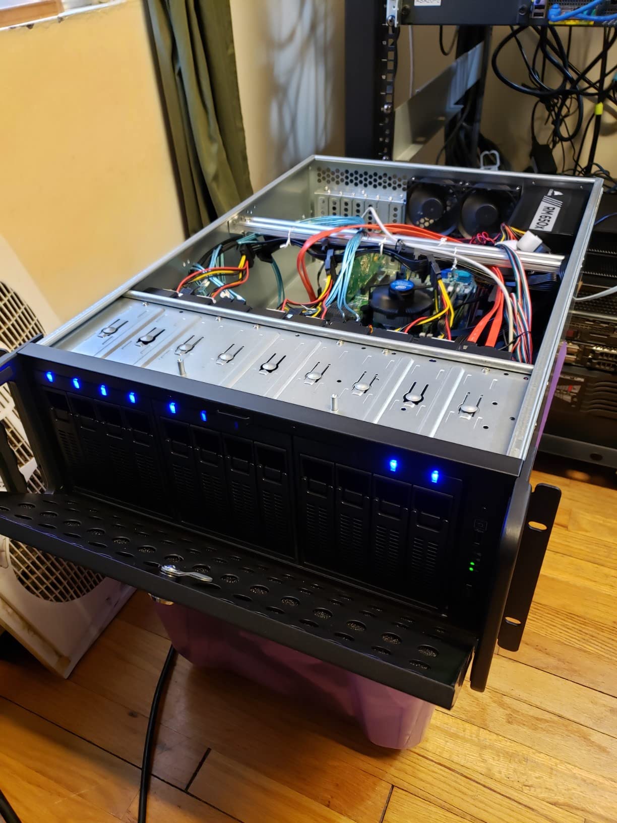 Rosewill 4U Server Chassis Rackmount Case | 12 Hot Swap 3.5