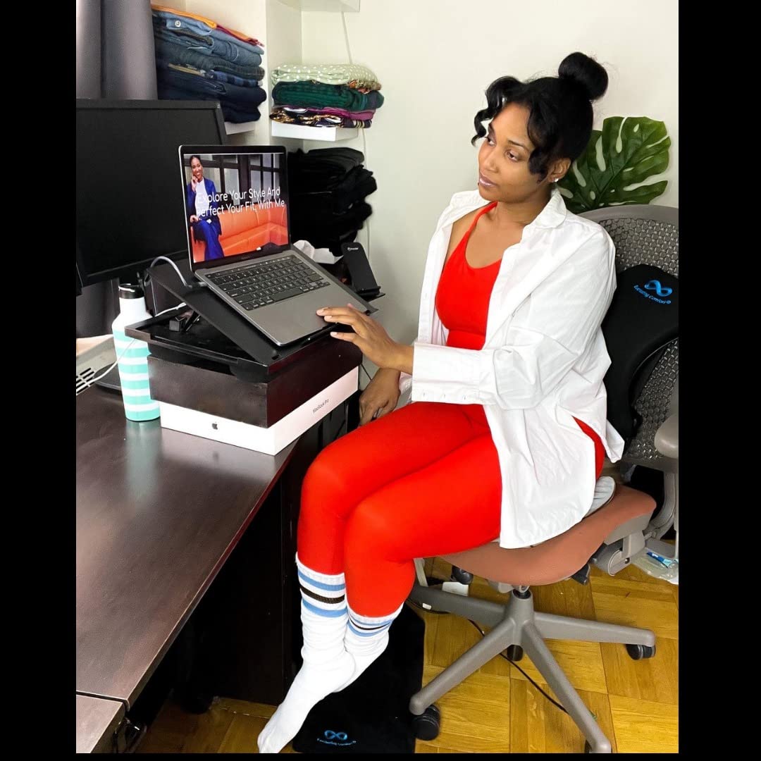 Everlasting Comfort Lumbar Support Board Back Stretcher for Lower Pain Relief - Adjustable Spine Decompression with 88 Acupressure Nodes - Back Cracking Device with Chair Strap for Posture Correction customer photo 1