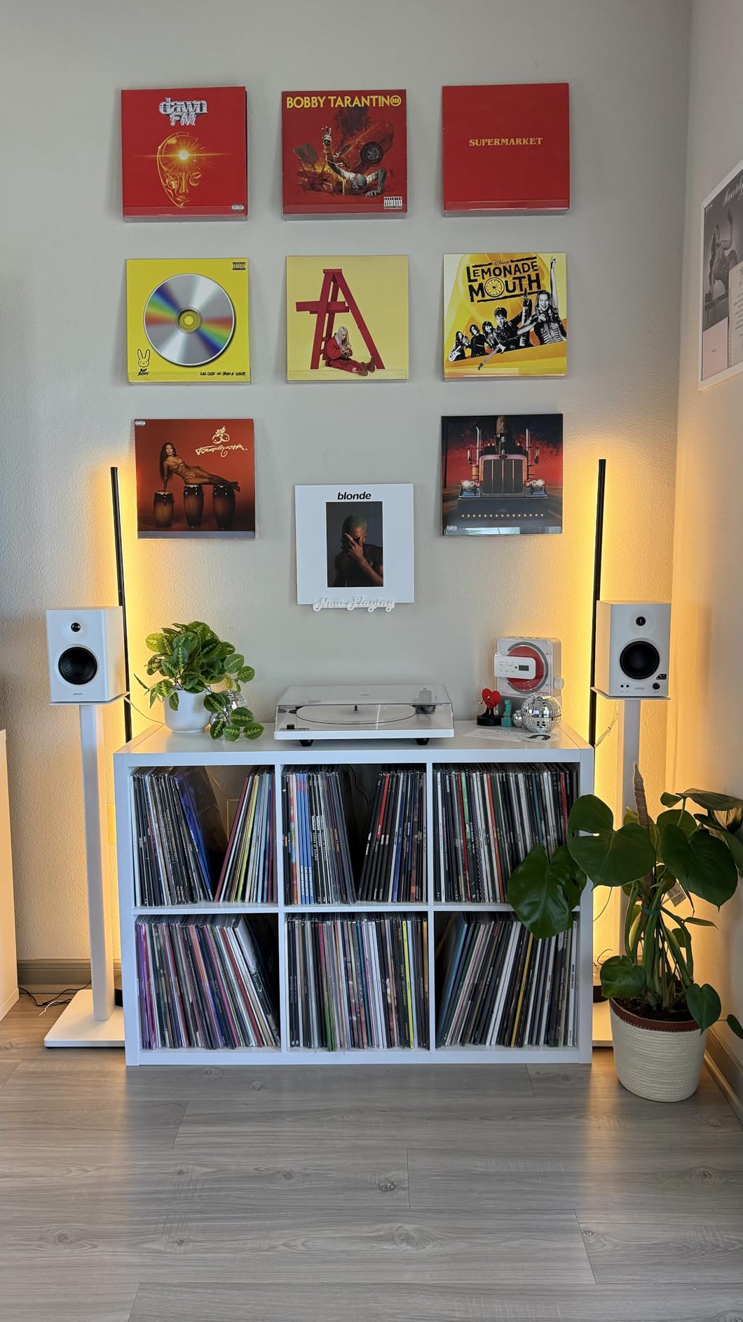 Edifier MR4 Powered Studio Monitors, 4