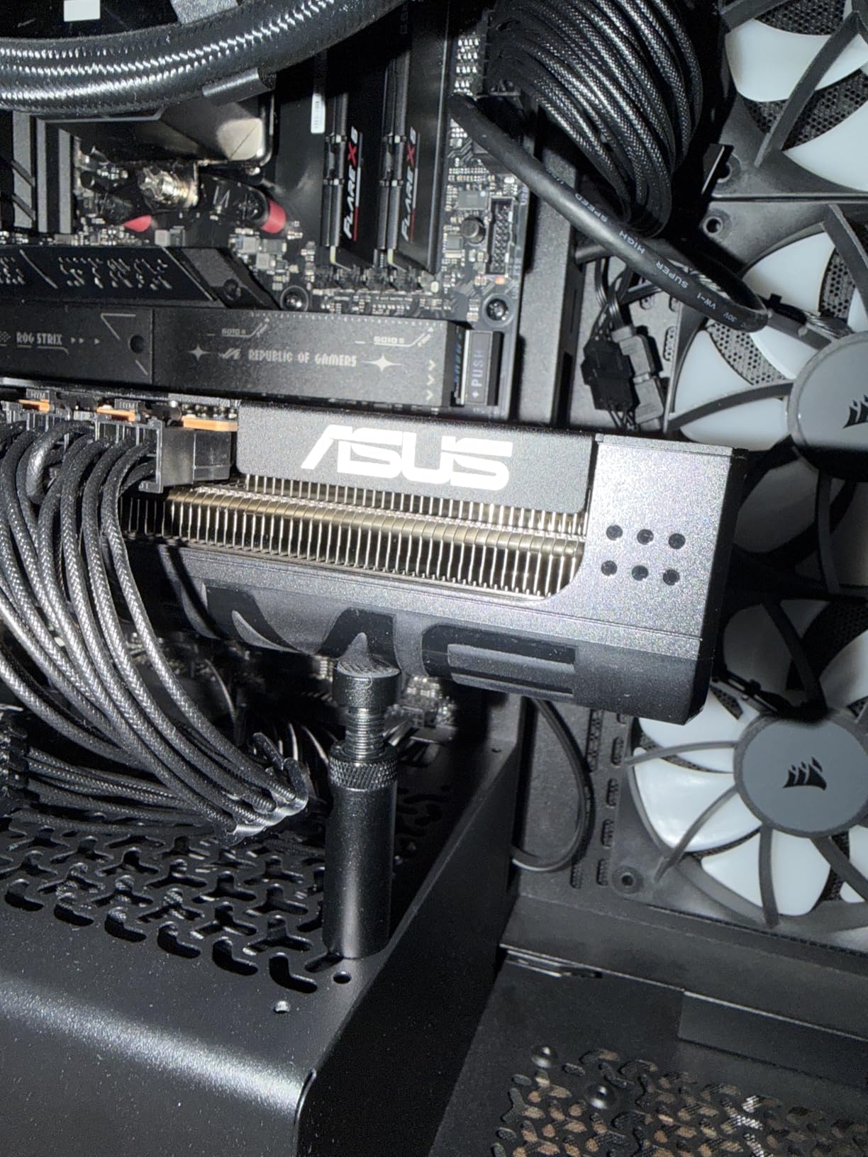 Graphics Card GPU Brace Support, Video Card Sag Holder Bracket, GPU Stand (L, 74-120mm) customer photo 1