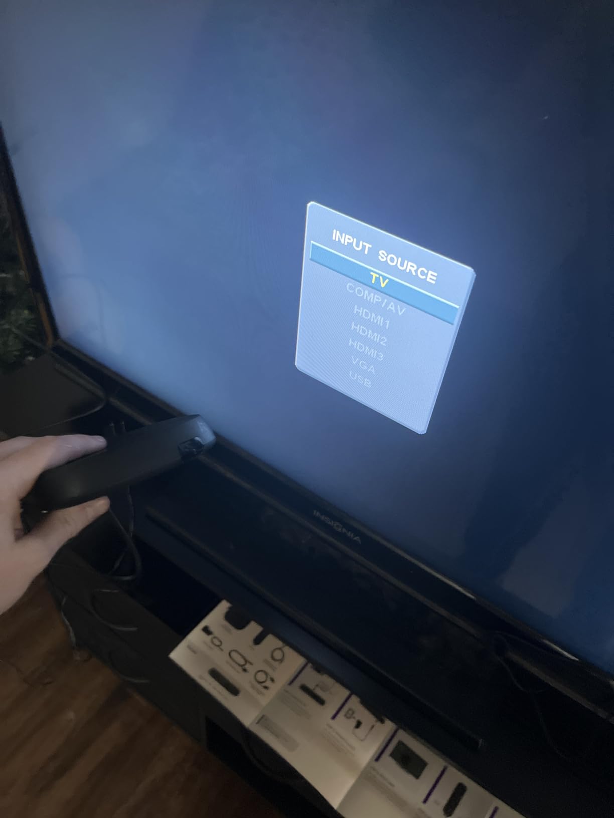 Roku Ultra | The Ultimate Streaming Device 4K/HDR/Dolby Vision/Atmos, Rechargeable Roku Voice Remote Pro, and More | Free & Live TV (Renewed) customer photo 2
