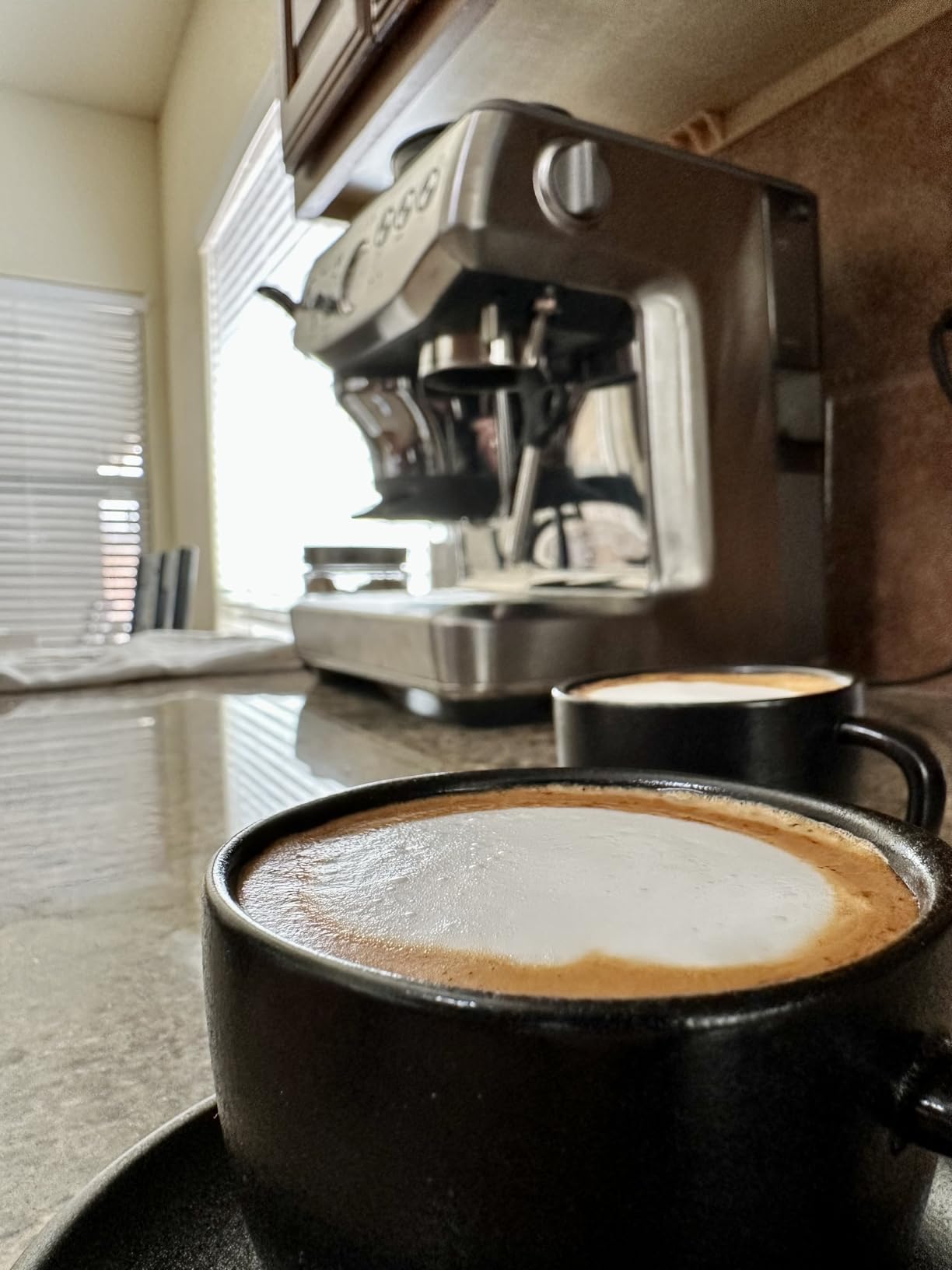 Breville BES876BSS Barista Express Impress, Brushed Stainless Steel | Craft café-quality lattes and cappuccinos at home with this semi-automatic espresso machine with built-in grinder customer photo 1