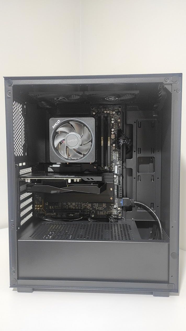 GIGABYTE B650 AERO G AMD AM5 ATX Motherboard, Support Ryzen 9000/8000/7000 Series, DDR5, Twin 16 Power Phase, DDR5, PCIe 5.0 M.2, USB-C 3.2 Gen 2, WIFI6E, 2.5GbE, EZ-Latch, Q-Flash, VisionLINK customer photo 1