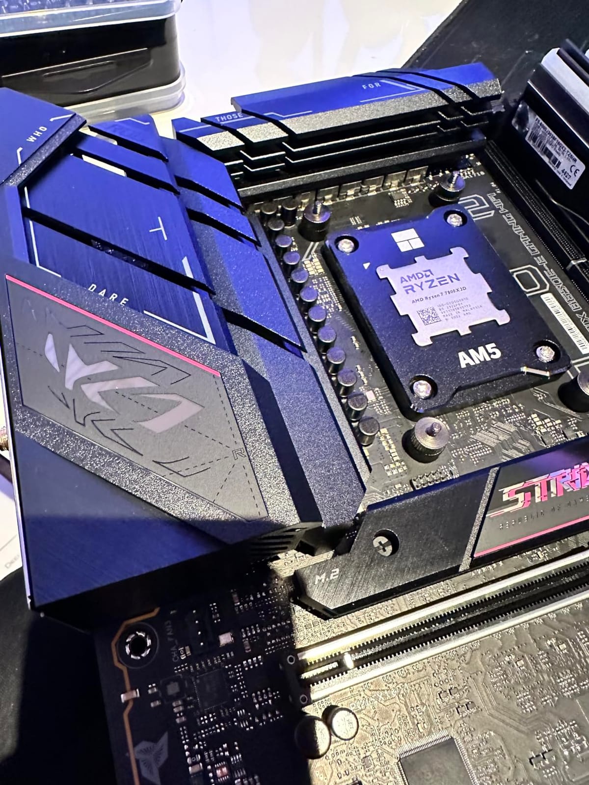 ROG Strix B650E-E Gaming WiFi AMD B650 AM5 Ryzen Desktop 9000 8000 & 7000 ATX Motherboard, 16+2 Power Stages, DDR5, 3X M.2 Slot, PCIe 5.0, WiFi 6E, 2.5G LAN, USB 3.2 Gen 2x2 Type-C, Aura Sync customer photo 1
