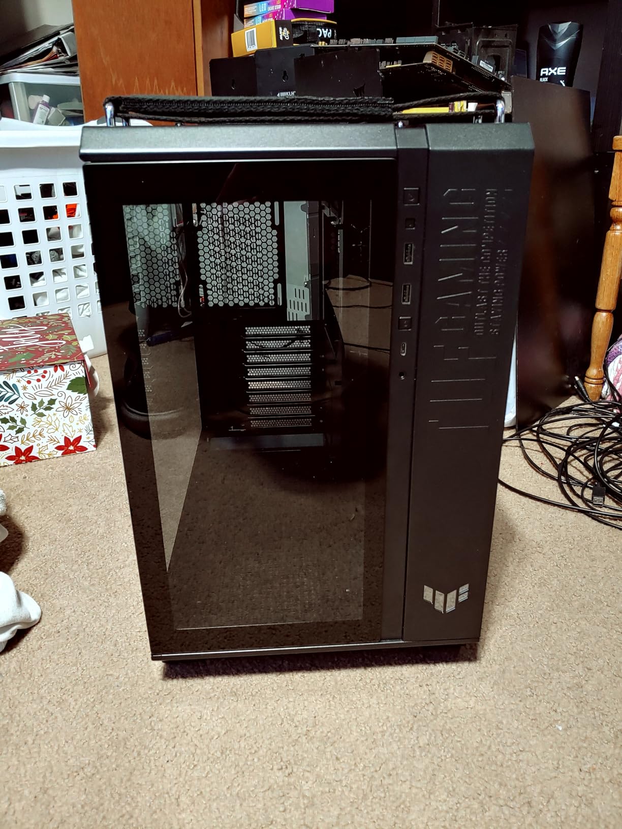 ASUS TUF Gaming GT502 ATX Full Tower PC Case, Dual Chamber, Tool-Free Side Panel, Modular Design, 2-Way GPU Mounting Compatible, 360mm and 280mm Radiator Compatible, 2 Year Warranty customer photo 1