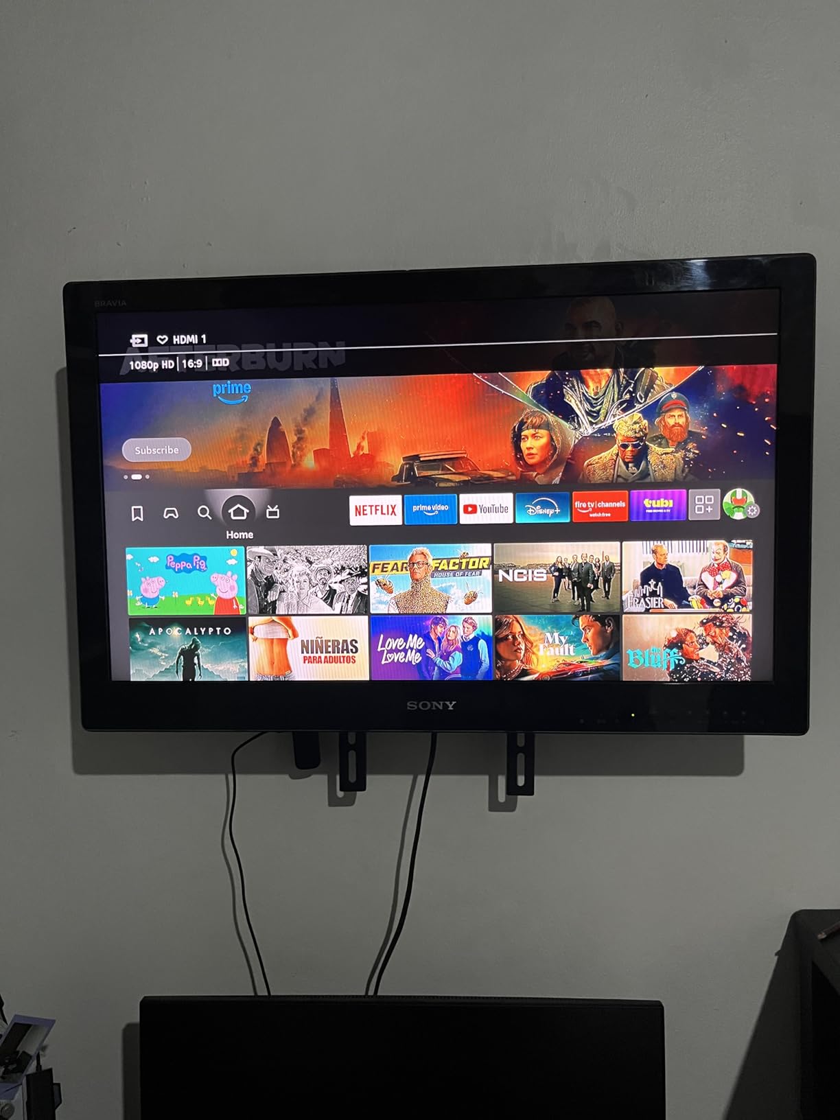 Like-New Amazon Fire TV Stick 4K Max streaming device, with AI-powered Fire TV Search, supports Wi-Fi 6E, free & live TV without cable or satellite, find shows faster with Alexa+ customer photo 2