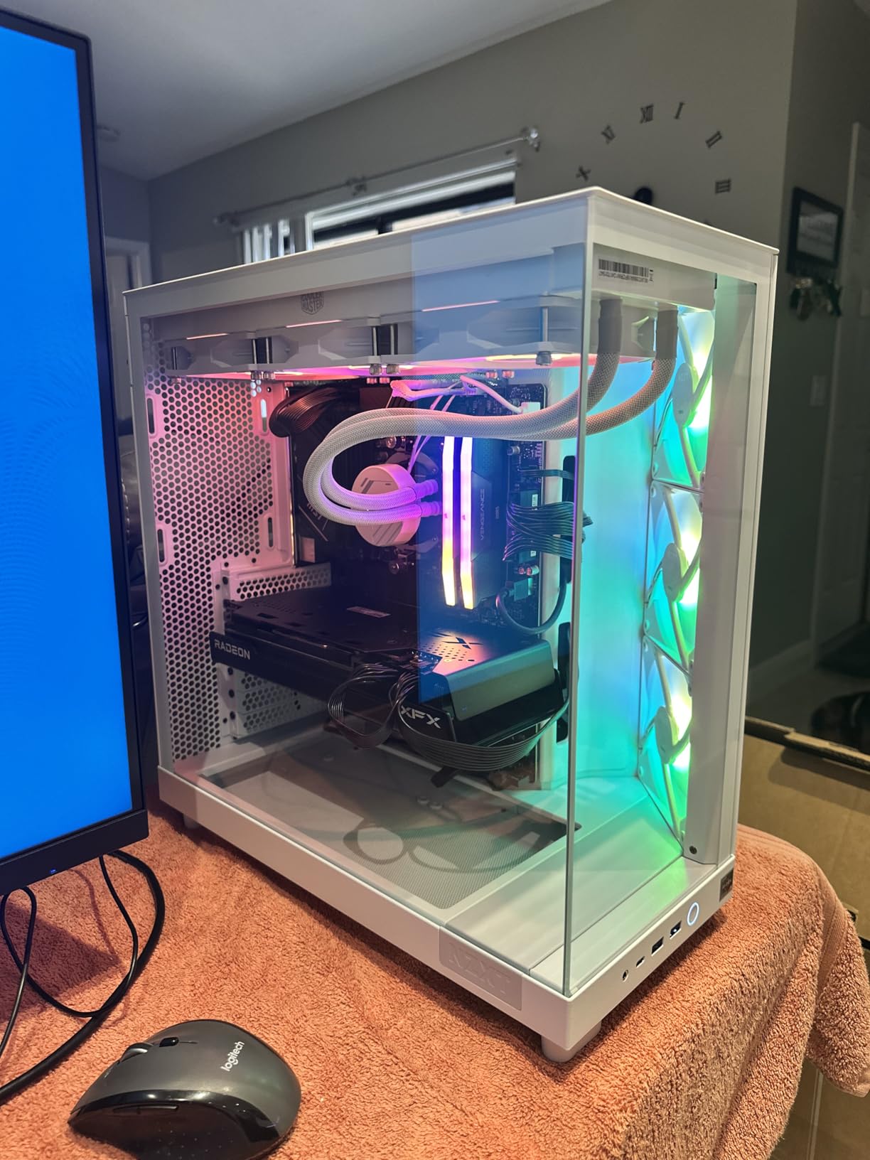 Cooler Master 360L Core AIO CPU Liquid Cooler, 360mm Radiator, 3X ARGB PWM Fans, Gen S Dual-Chamber Pump, Quiet Cooling & Easy Installation, AMD AM5/AM4 & Intel LGA 1851/1700, White customer photo 2