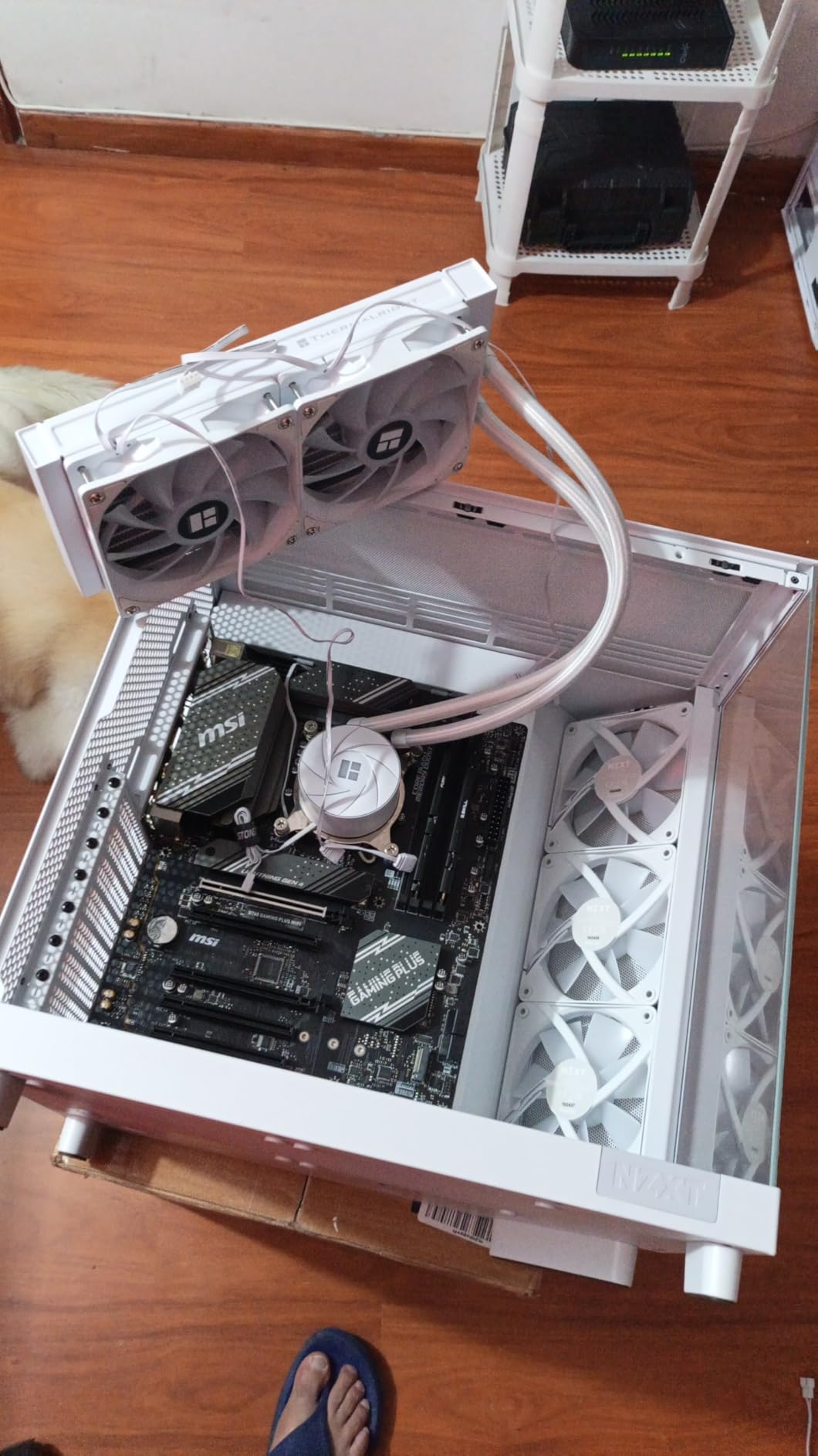 NZXT H6 Flow RGB Mid-Tower Airflow Case with 3 RGB Fans, Panoramic Glass Panels, Cable Management - Black customer photo 1