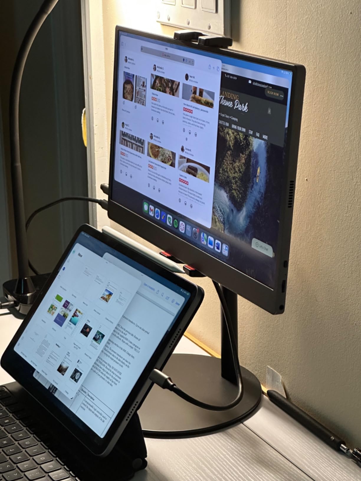 Upperizon Portable Monitor 18.5 inch FHD 125% sRGB 100Hz IPS HDR HDMI USB-C Travel Monitor for Laptop MacBook PC Surface PS5 Xbox, Large External Display with Kickstand & Speakers, VESA Compatible customer photo 1