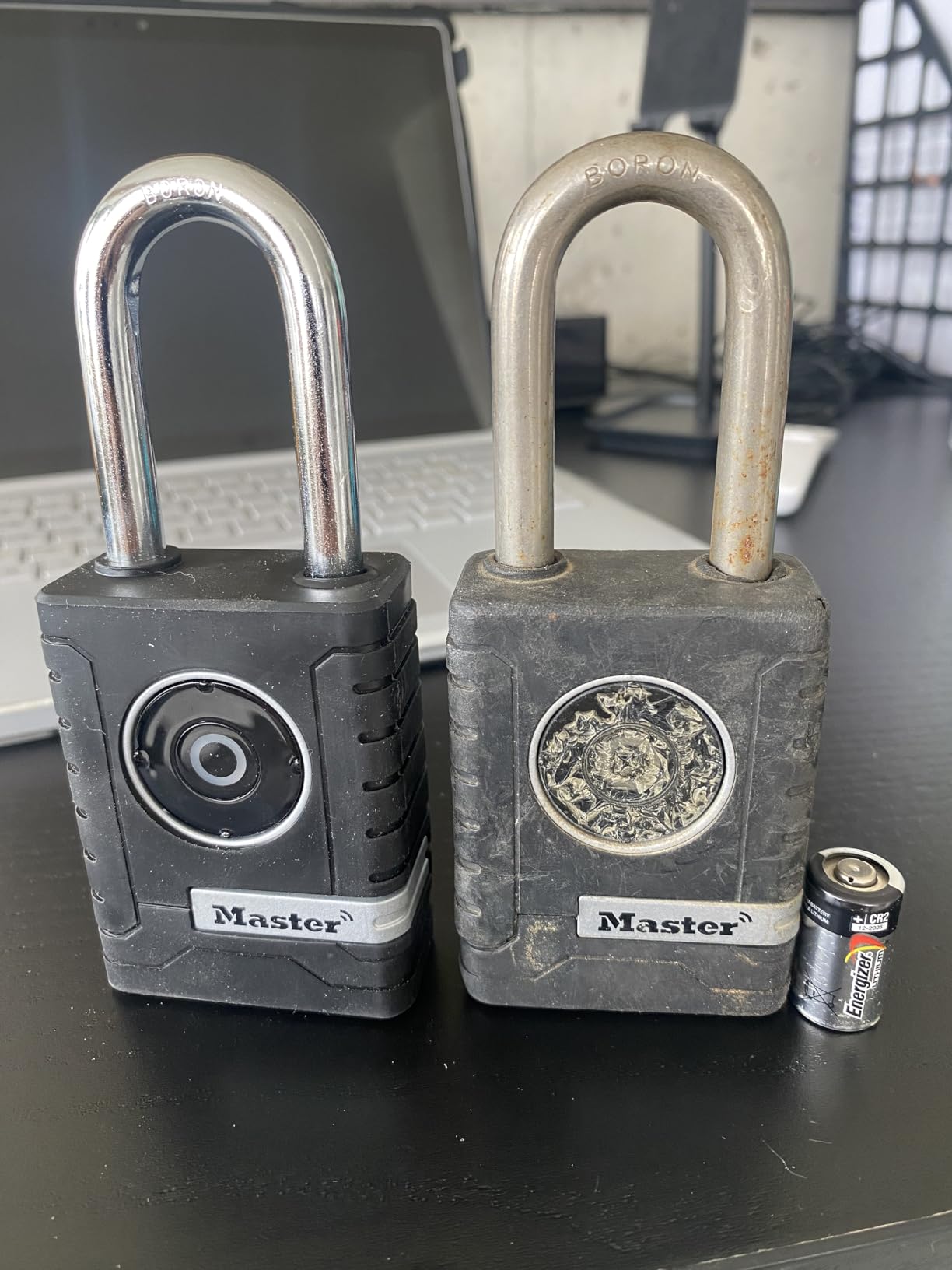 Master Lock Bluetooth Smart Padlock Outdoor Smart Lock Black 4401LHEC | Bluetooth Smart Lock Keypad 2-7/32 In Wide, iOS and Android Smart Phone Compatible, All-Weather Security, Shared Access customer photo 1