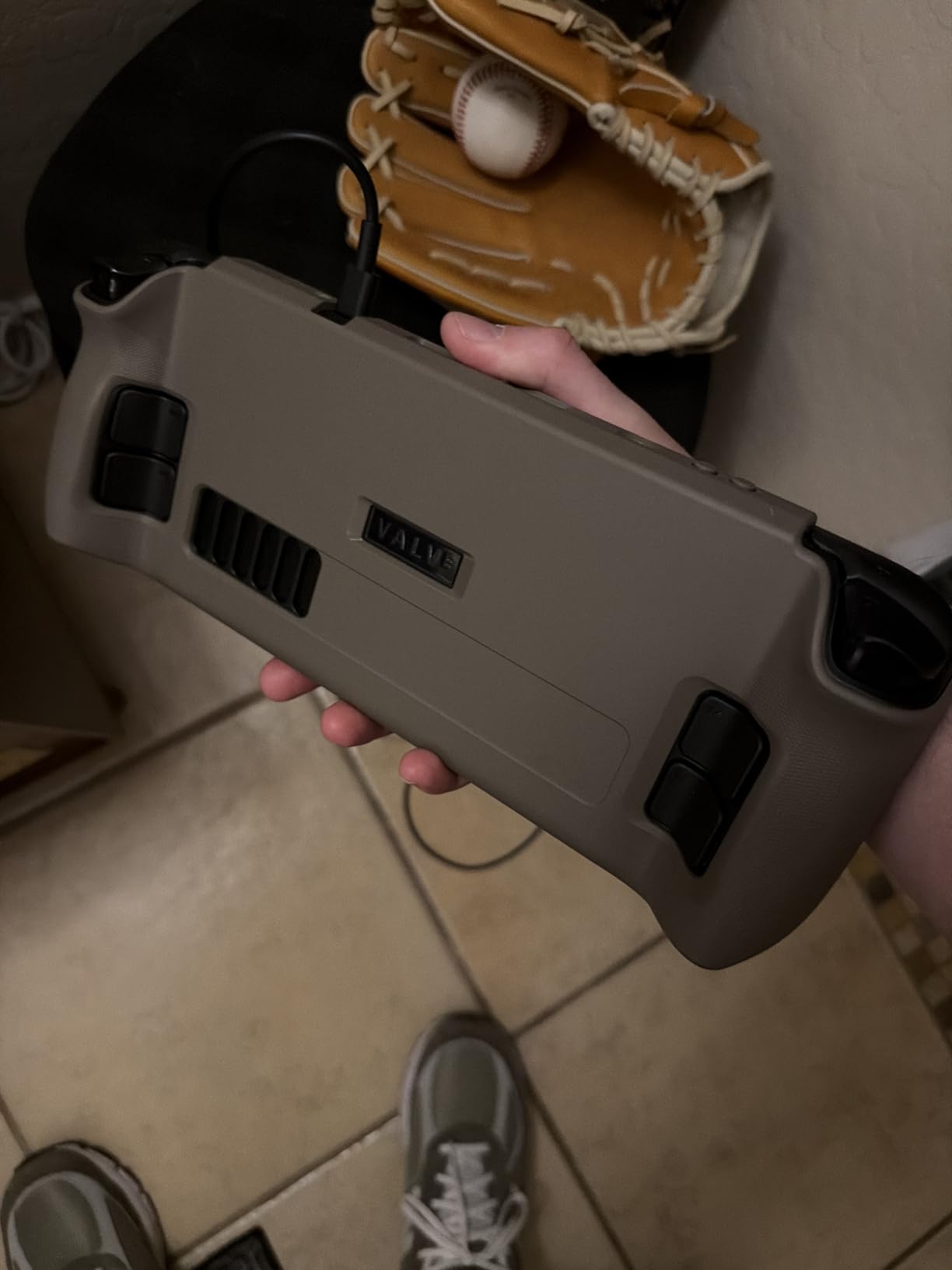 Skull & Co. GripCase SD for Steam Deck: Soft Protective Case with Textured Grips Full Protection and Stand - Coyote Gray customer photo 2
