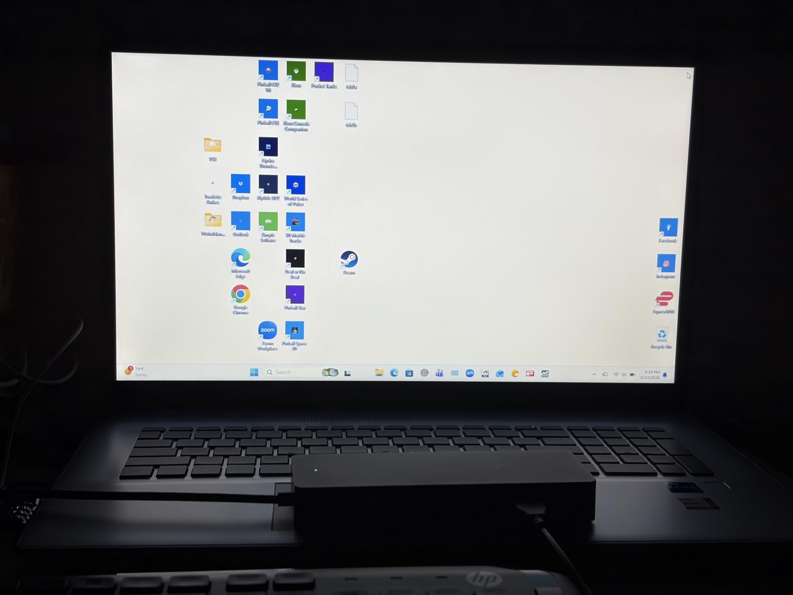 HP Essential 17t Business Laptop, 17.3
