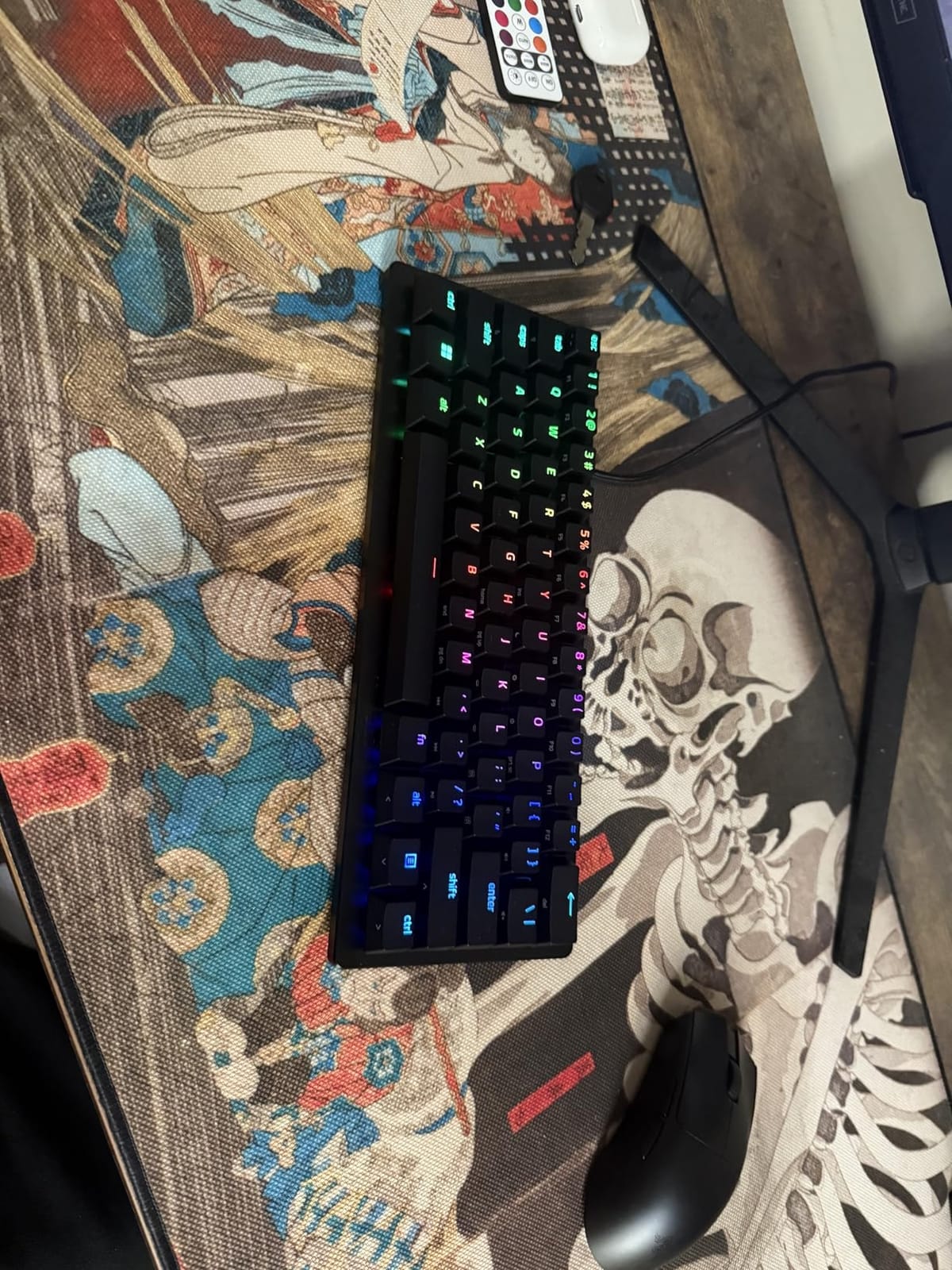Razer Huntsman V3 Pro Mini 60% Esports Gaming Keyboard, Black | Analog Optical Switches, Razer Snap Tap, Rapid Trigger, Adjustable Actuation, Dual-Purpose Mod Keys, Doubleshot PBT Keycaps customer photo 2