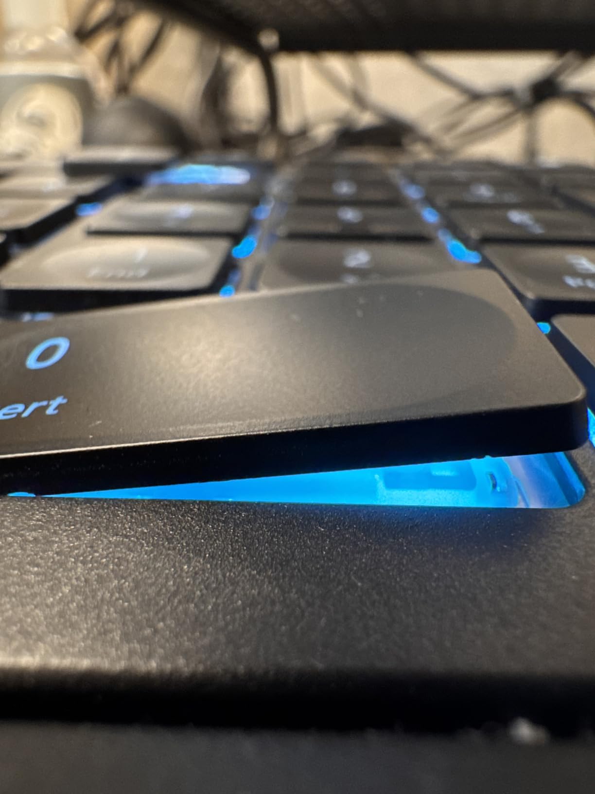 Arteck Split Ergonomic Keyboard with Palm Rest, USB Wired Backlit Keyboard customer photo 1