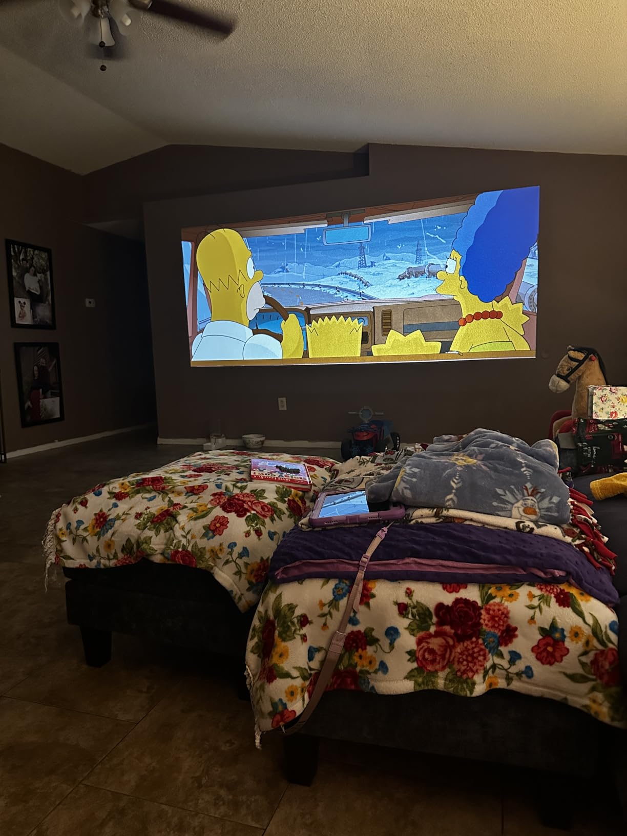 ViewSonic PA503HD 4000 Lumens 1080p Full HD DLP Projector, High Brightness | HDMI, USB, Optical Zoom, Auto Keystone, 120Hz, Ceiling Mount, Classroom, Business, Presentation, Large Screens, Smooth Action customer photo 1