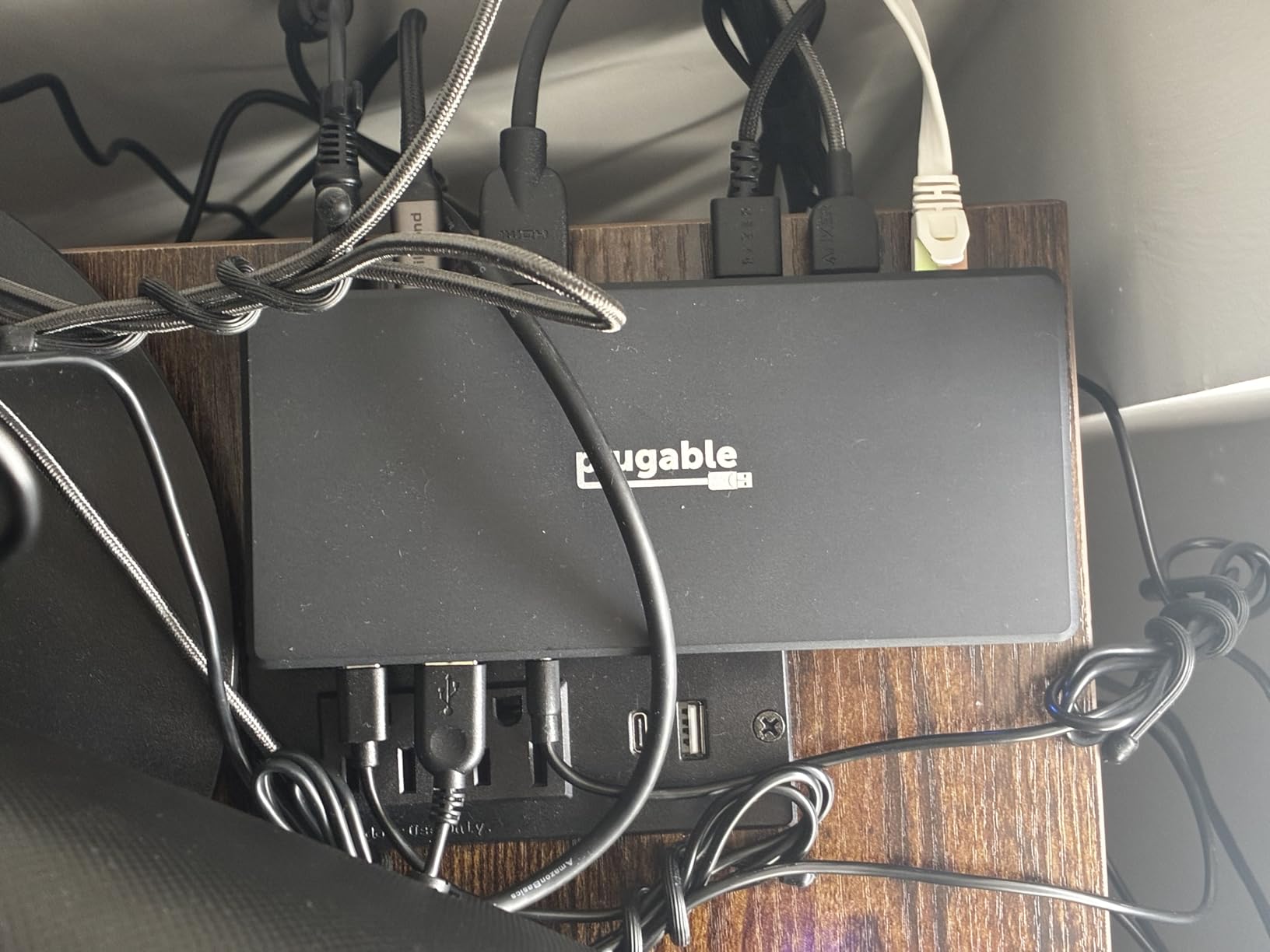 Plugable USB-C Docking Station Dual Monitor 4K 60Hz (2x HDMI), 65W Charging, Gigabit Ethernet, USB-C & 3x USB-A 5Gbps, Audio, Driverless for Windows/ChromeOS (UD-MSTH2) customer photo 2