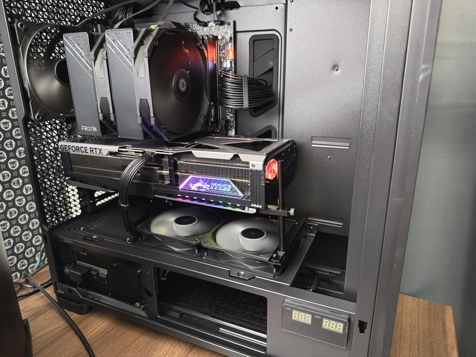 ID-COOLING FROZN A720 Black Dual-Tower CPU Cooler, 300W TDP, 163mm | 7x6mm heat pipes, dual 140mm FDB fans, supports Intel LGA1851/1700/20XX and AMD AM5/AM4 customer photo 2