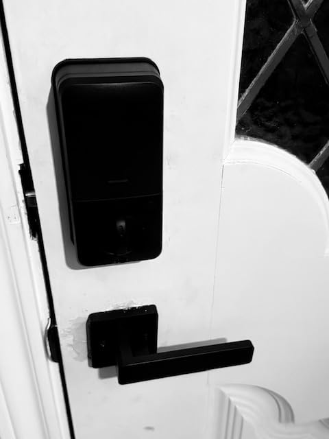 Veise VE06-H Smart Front Door Lock Handle Set, App Control, Matte Black | Remote Access Sharing, Fob Unlock Keyless Entry Deadbolt, Auto Lock, User Management, IP55 Waterproof, Low Battery Alarm customer photo 2