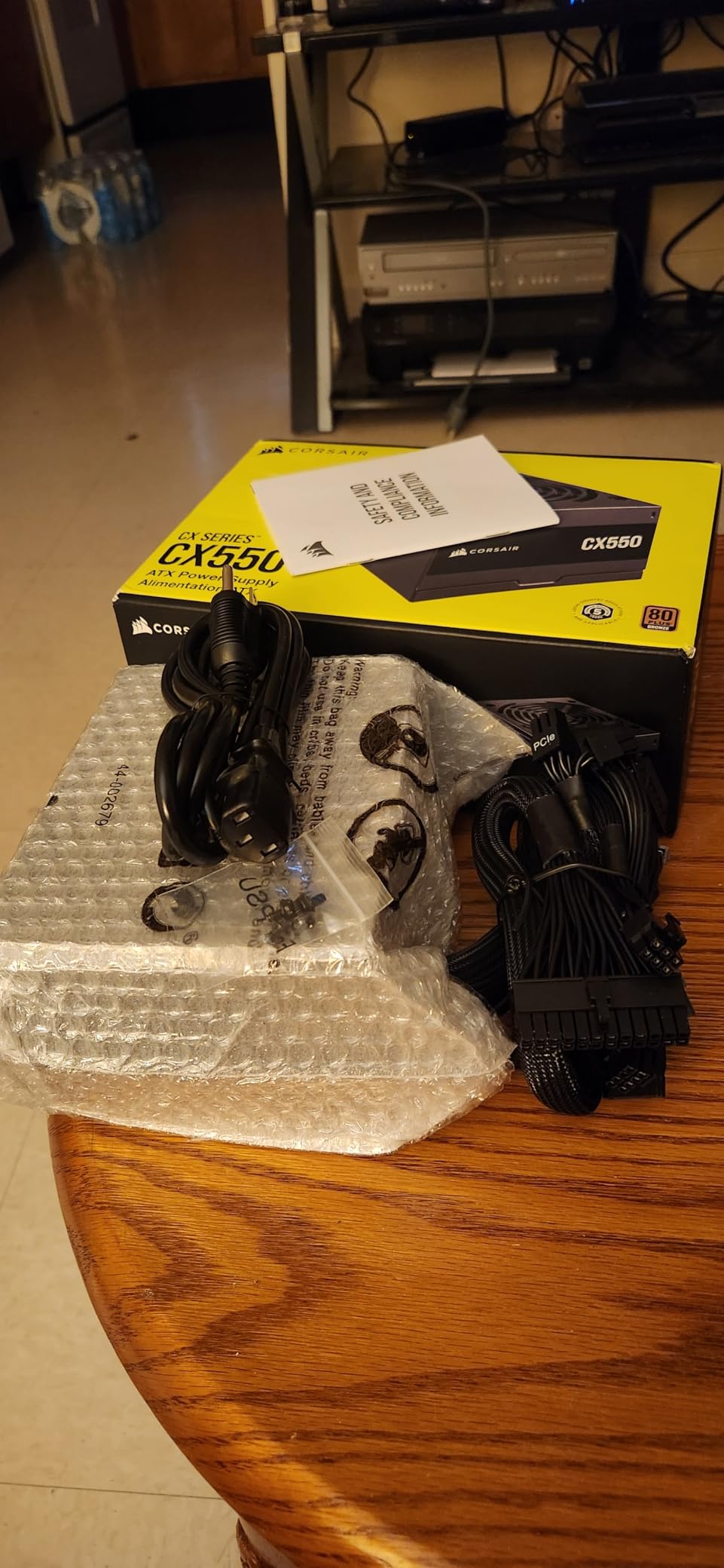 CX550 80 Plus Bronze Non Modular Low-Noise ATX 550 Watt Power Supply - NA - Black customer photo 1