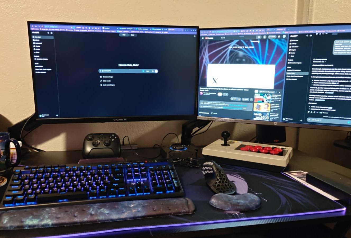 Redragon K580 PRO Wireless RGB Gaming Keyboard, Macro G Keys & Media Wheel | 0 Delay Tri-Mode, 5 On-Board Combo Keys, Ready for MMO & MOBA Play, 0-Delay Tri-Mode for Multiple Devices, Swap-Ready Socket customer photo 1