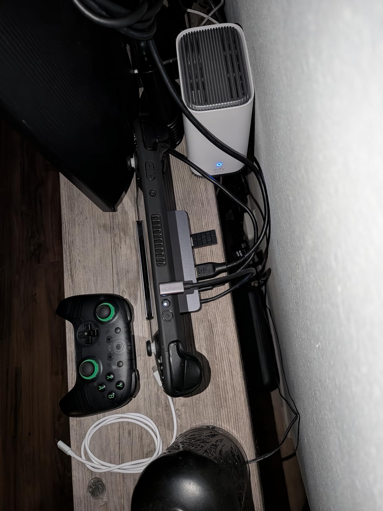Anker Steam Deck Dock, 6-in-1 4K@60Hz HDMI Docking Station for Steam Deck | USB-C & 2 USB-A Data Ports, 1 Gbps Ethernet, Fast Charging, for Steam Deck (OLED)/ROG Ally/Legion Go (Not for Rog Ally X) customer photo 1