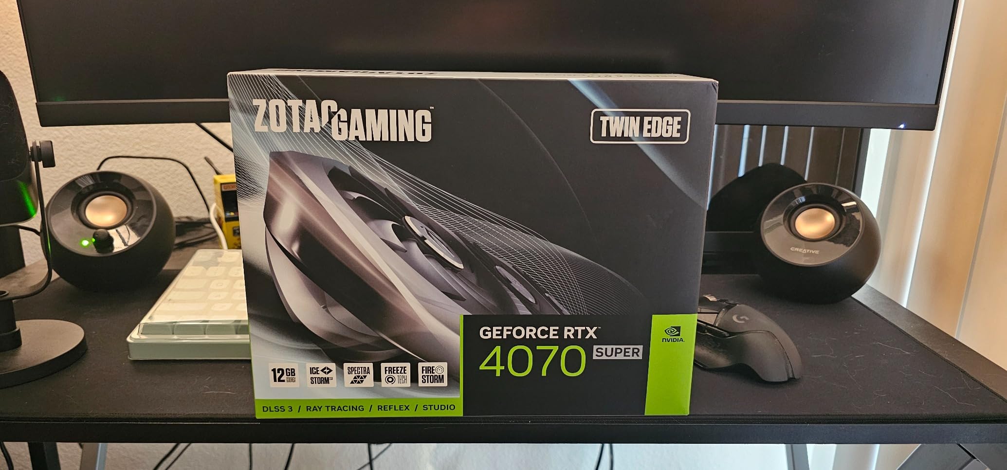 ZOTAC Gaming GeForce RTX 4070 Super Twin Edge DLSS 3 12GB GDDR6X 192-bit 21 Gbps PCIE 4.0 Compact Gaming Graphics Card, IceStorm 2.0 Advanced Cooling, Spectra RGB Lighting, ZT-D40720E-10M customer photo 2